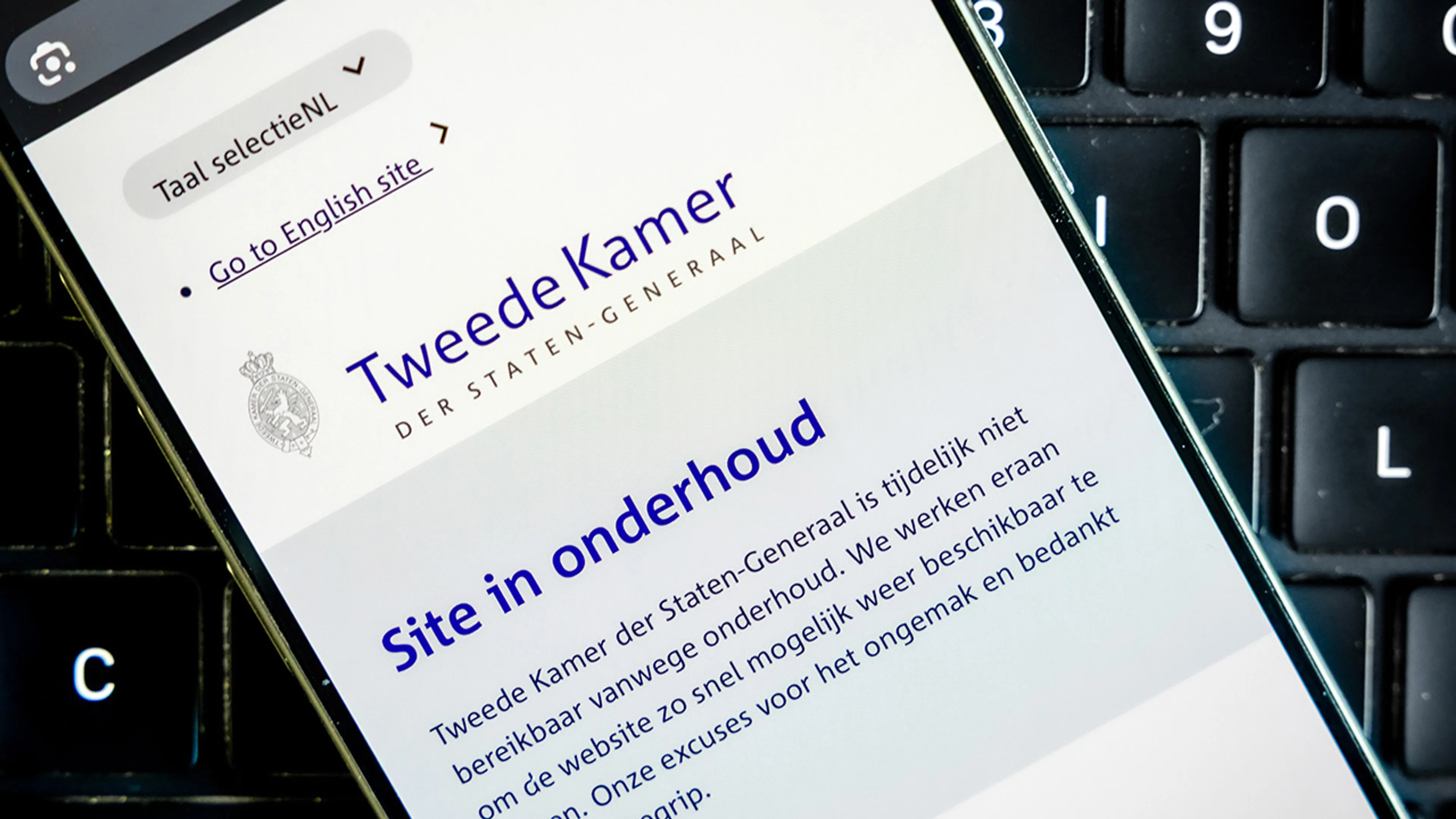 Meerdere grote Nederlandse websites, waaronder die van Tweede Kamer, offline om kwetsbaarheden PHP
