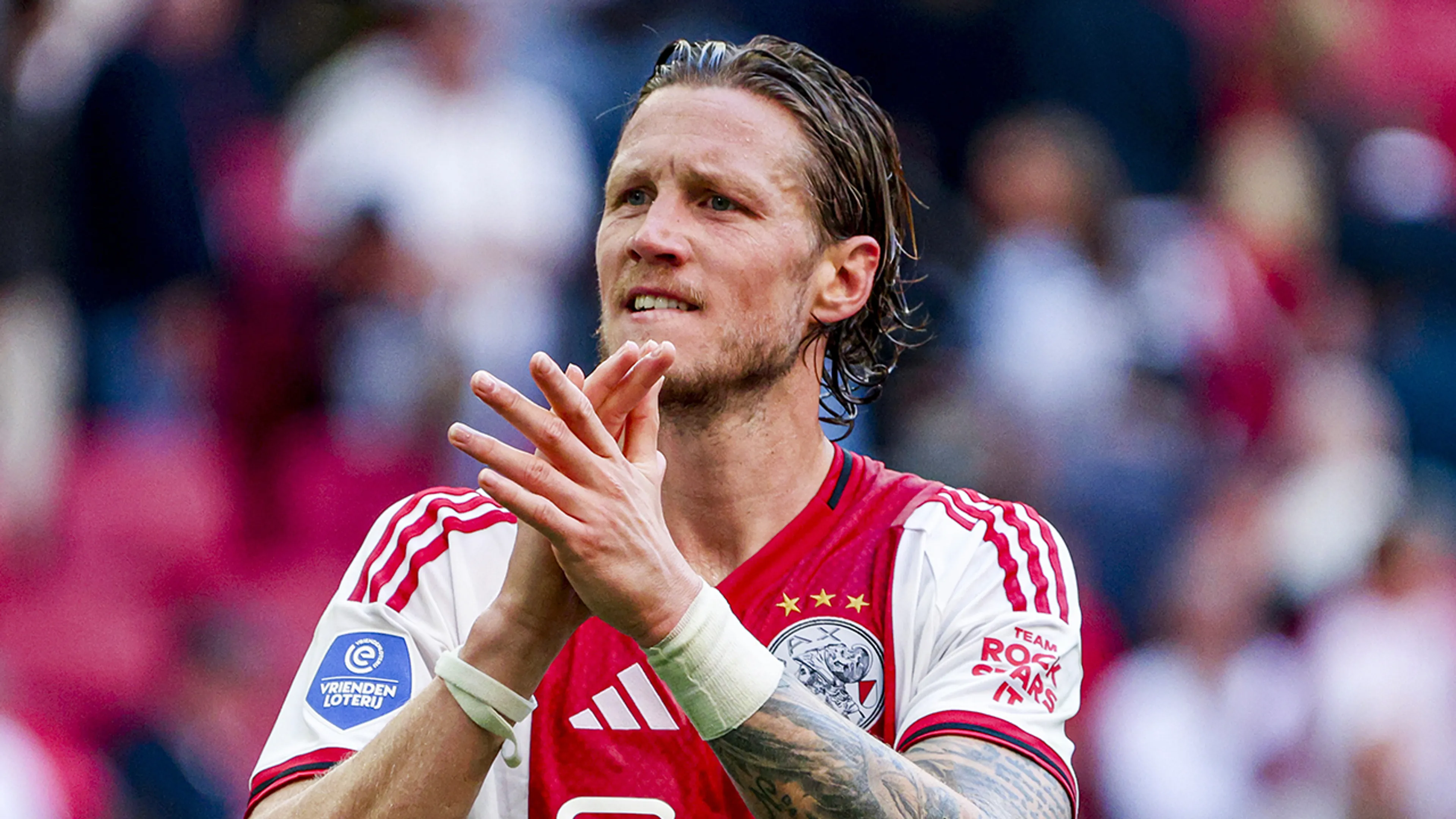 Wout Weghorst krijgt advies voor carrièreswitch: 'Hij moet gaan darten!'