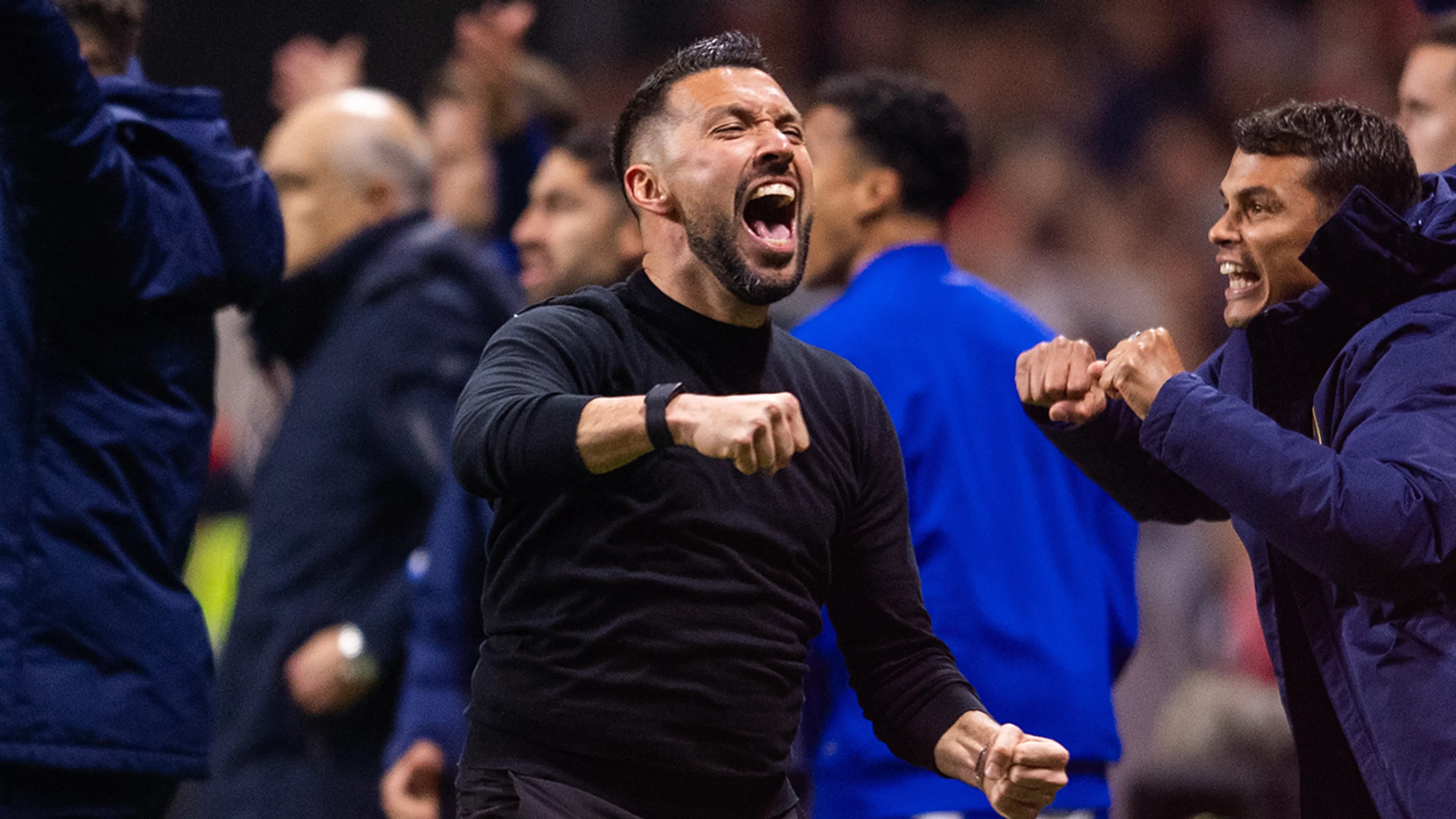 Francesco Farioli pakt jaar na mislopen kampioenschap met Ajax wel titel met FC Porto
