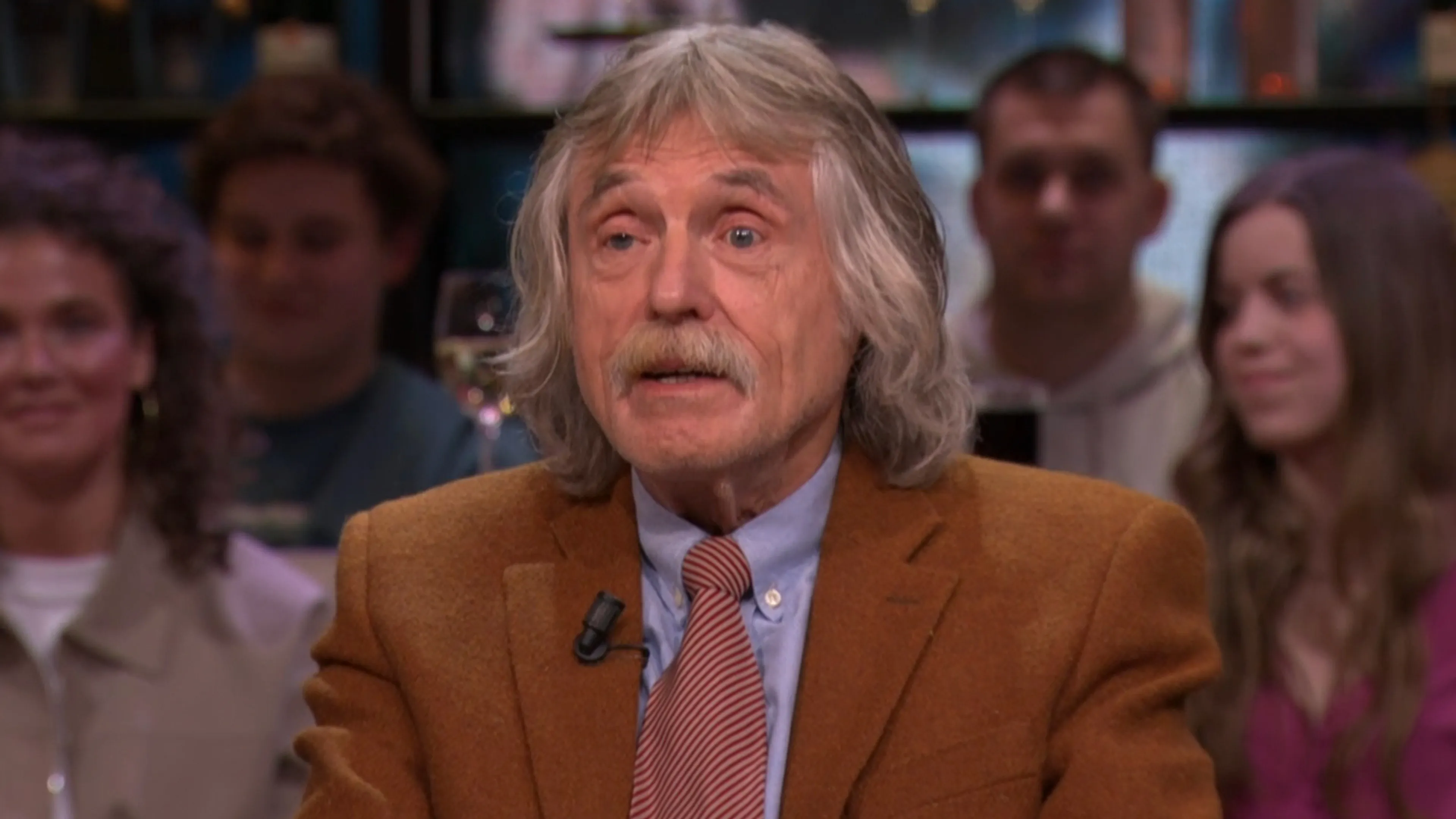 Johan hoort dat Vandaag Inside 'onderbuikshow' wordt genoemd: 'Ik stap naar de rechter!' 