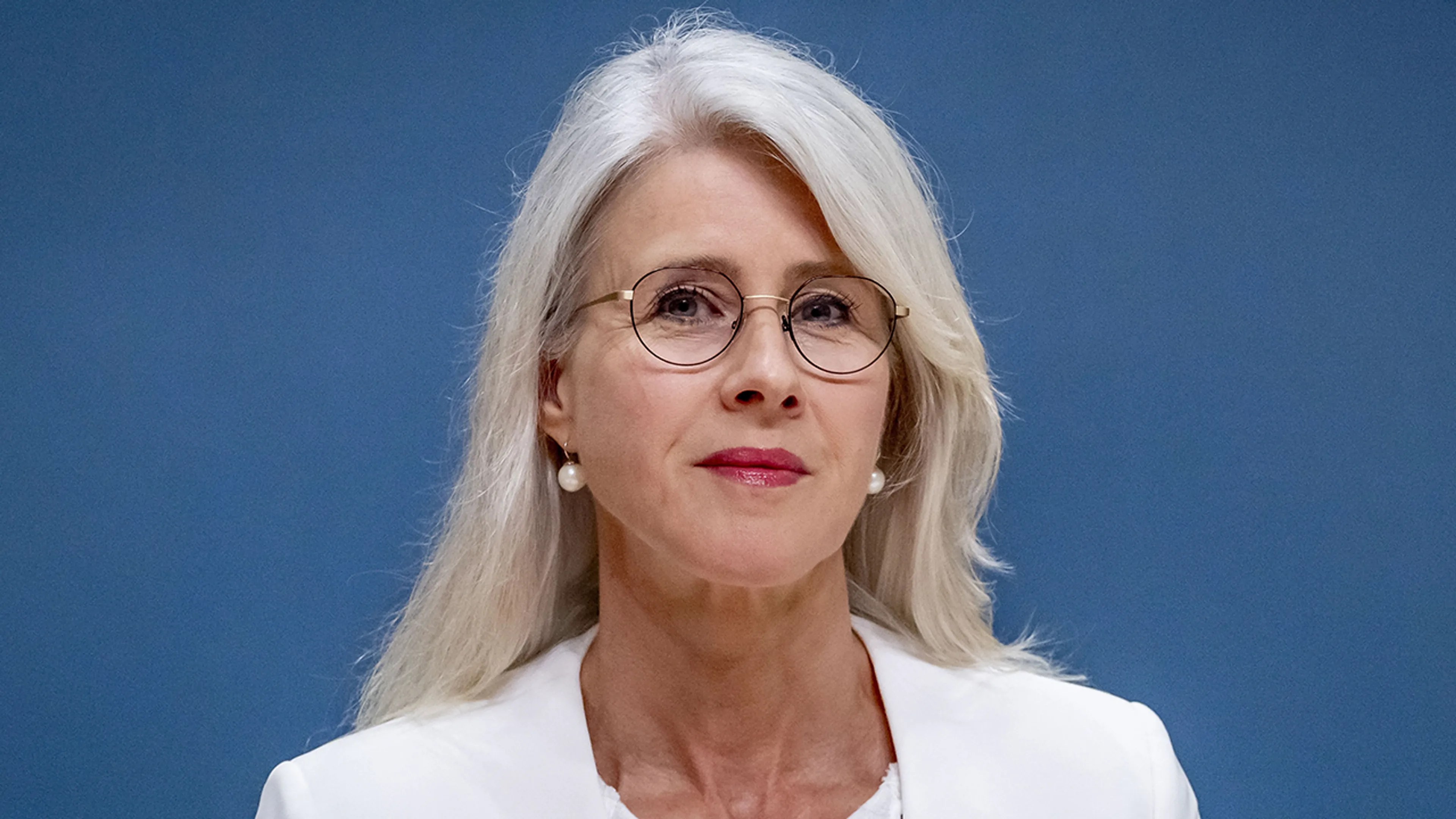 Mona Keijzer hint op nieuwe politieke partij met mysterieuze video