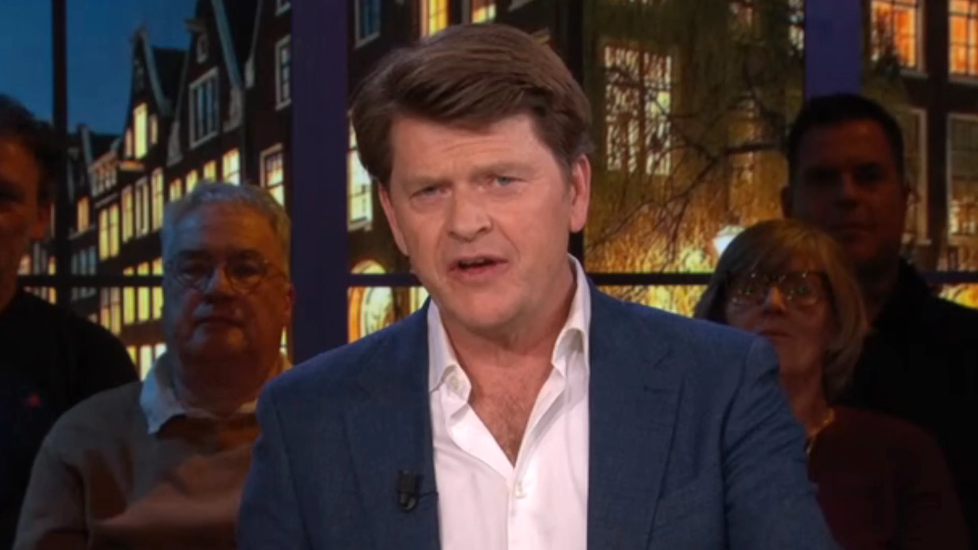 Beau van Erven Dorens reageert op stoppen RTL Tonight: 'Klote!'
