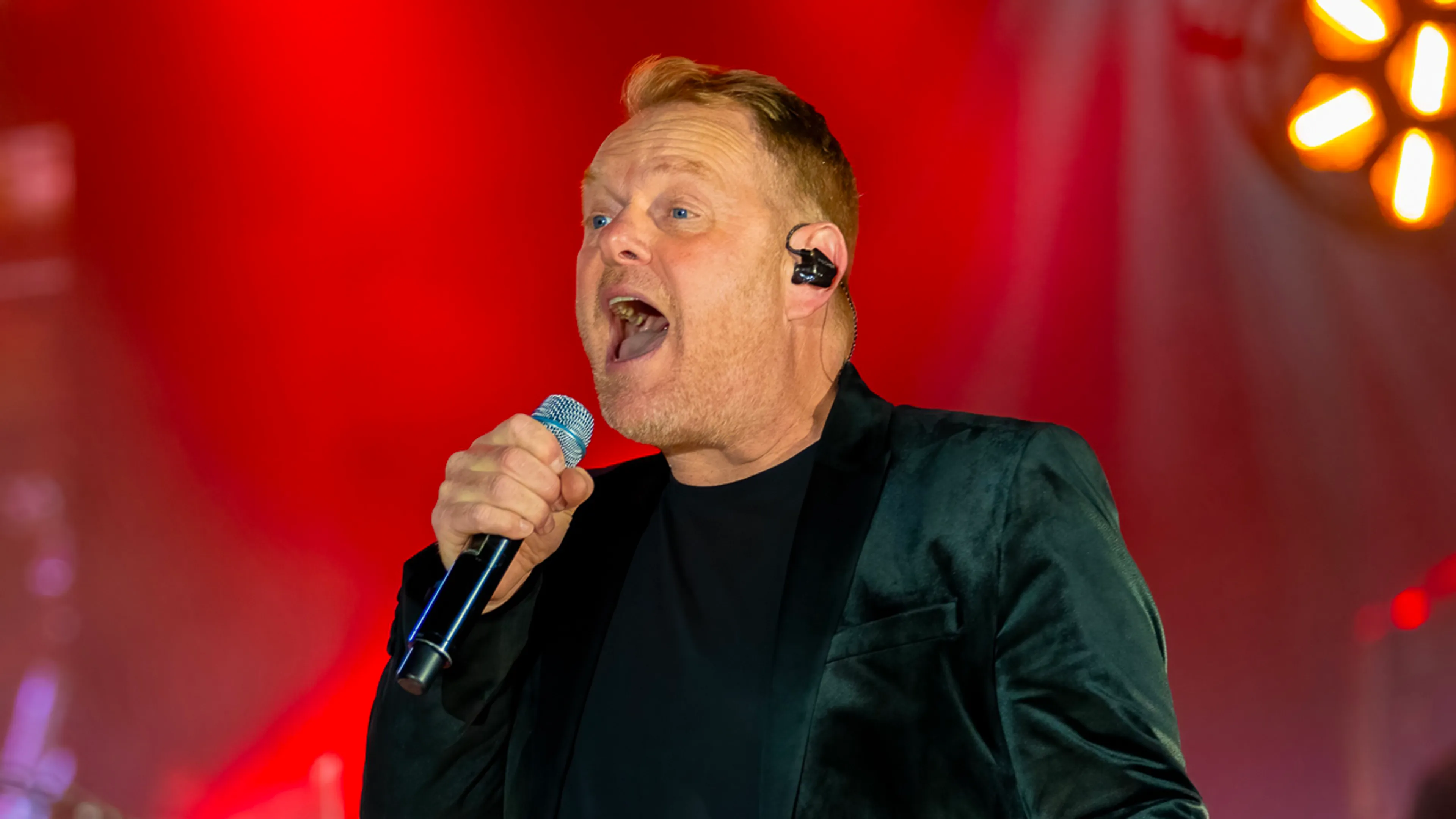 Martijn Fischer treedt vanavond op bij De Oranjezondag!