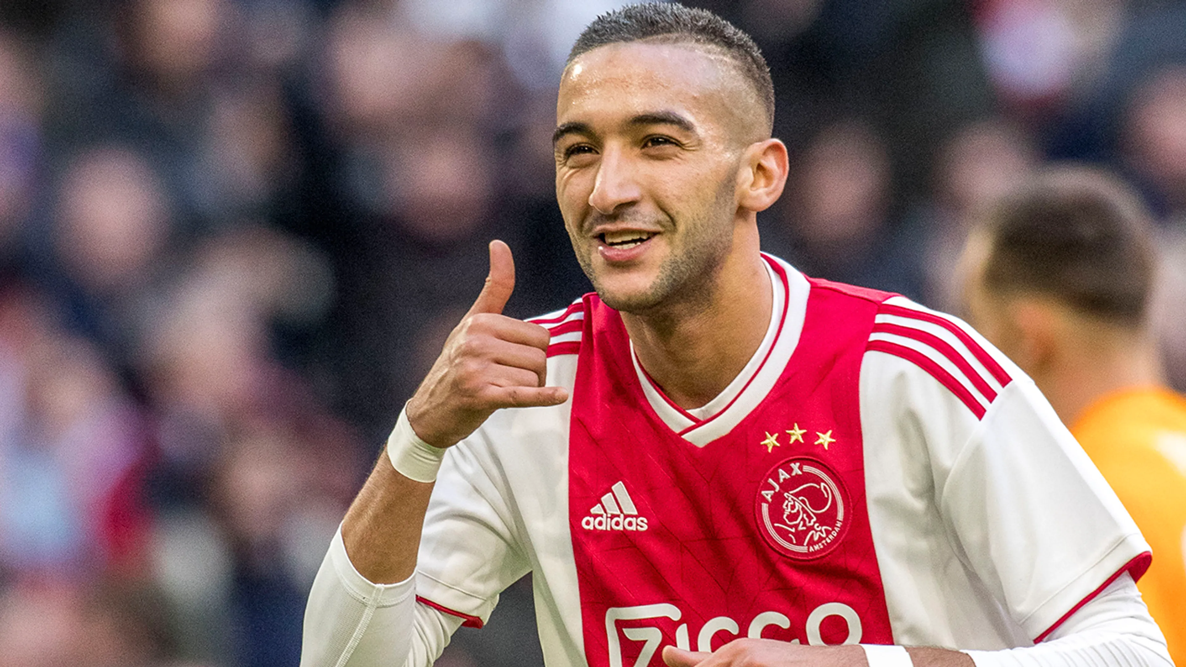 Ajax neemt met deze video afscheid van Ziyech