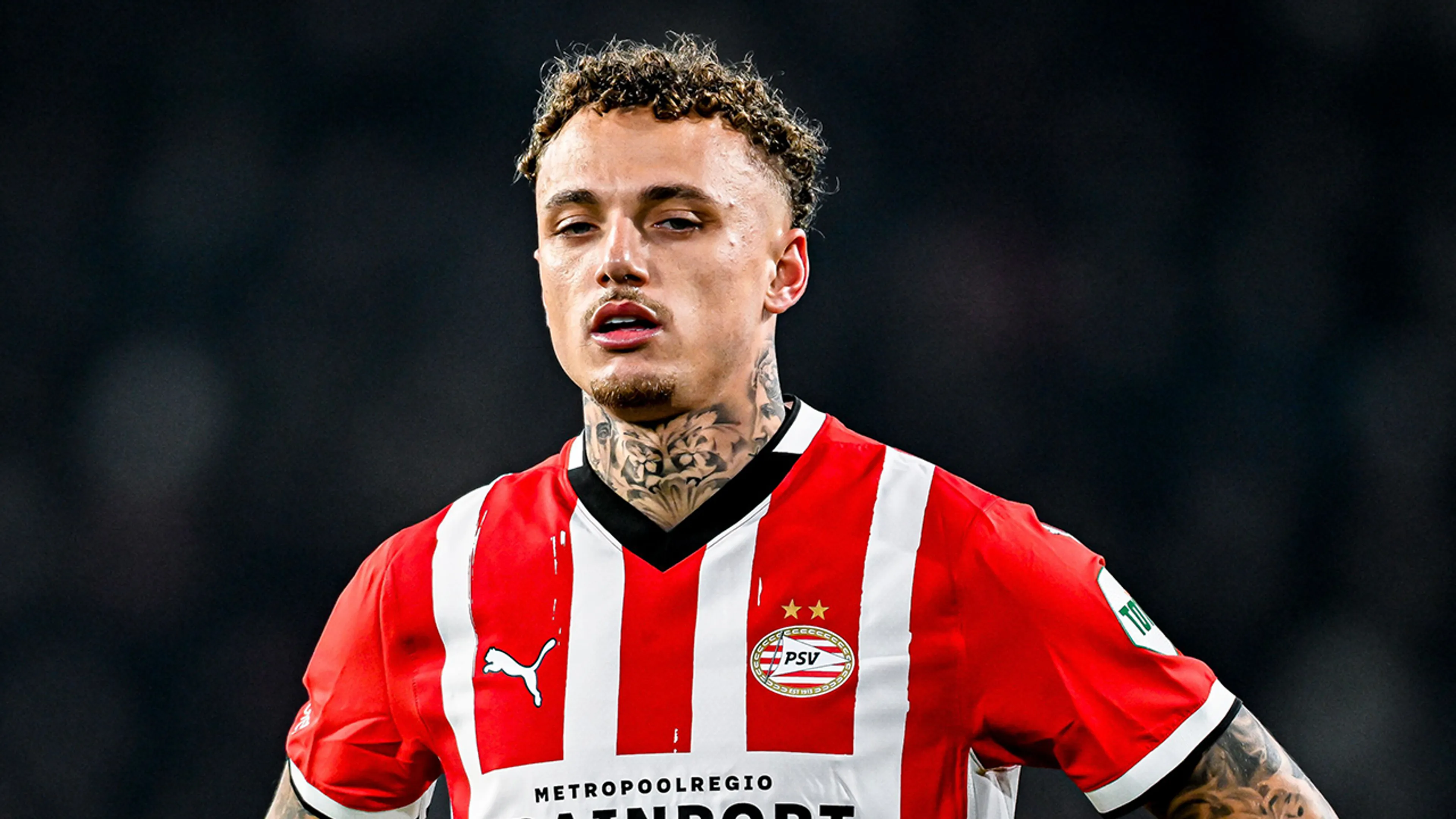 'Noa Lang dient vertrekwens in; leegloop bij PSV'
