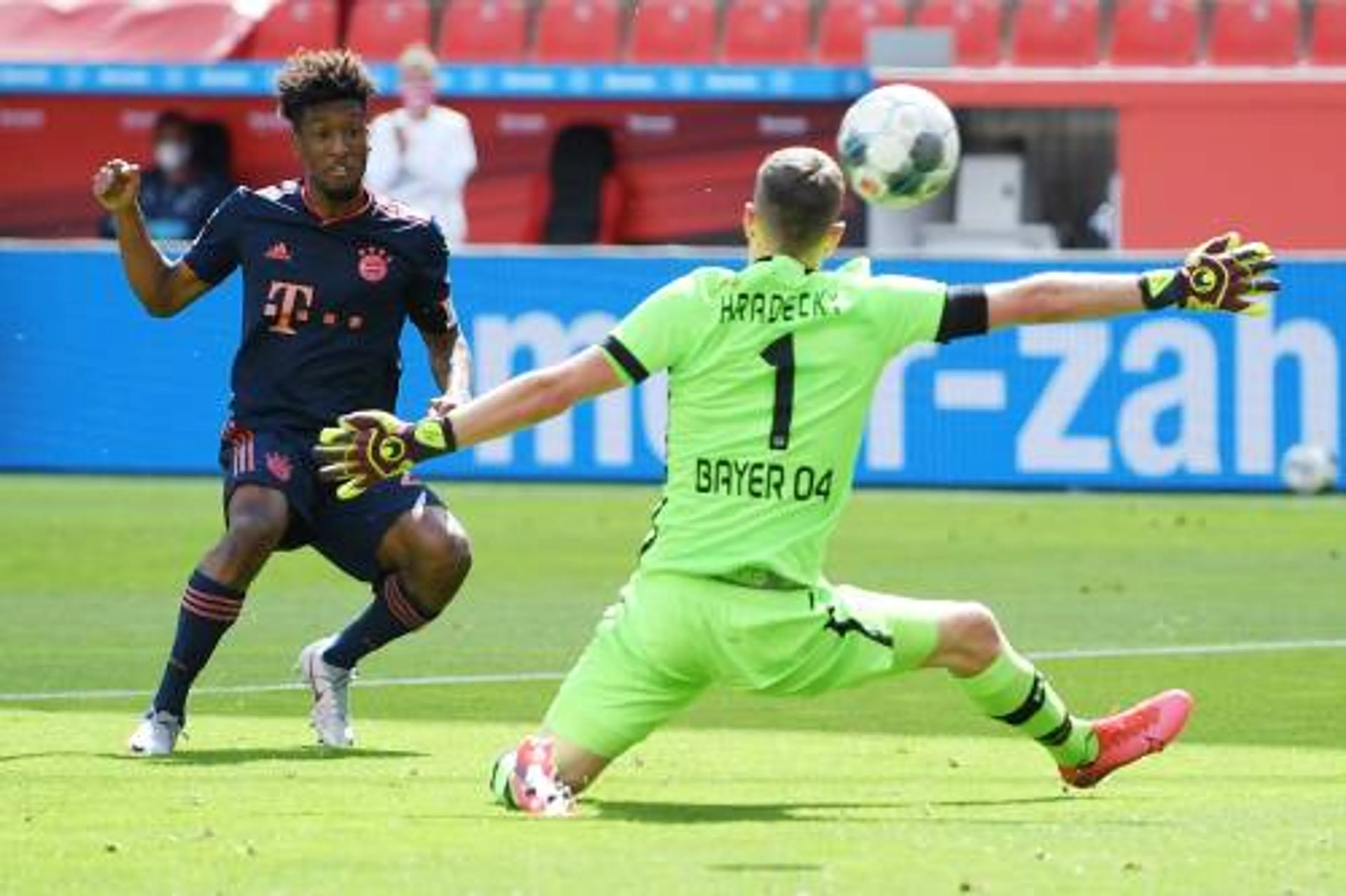 Bayern München ook oppermachtig in Leverkusen