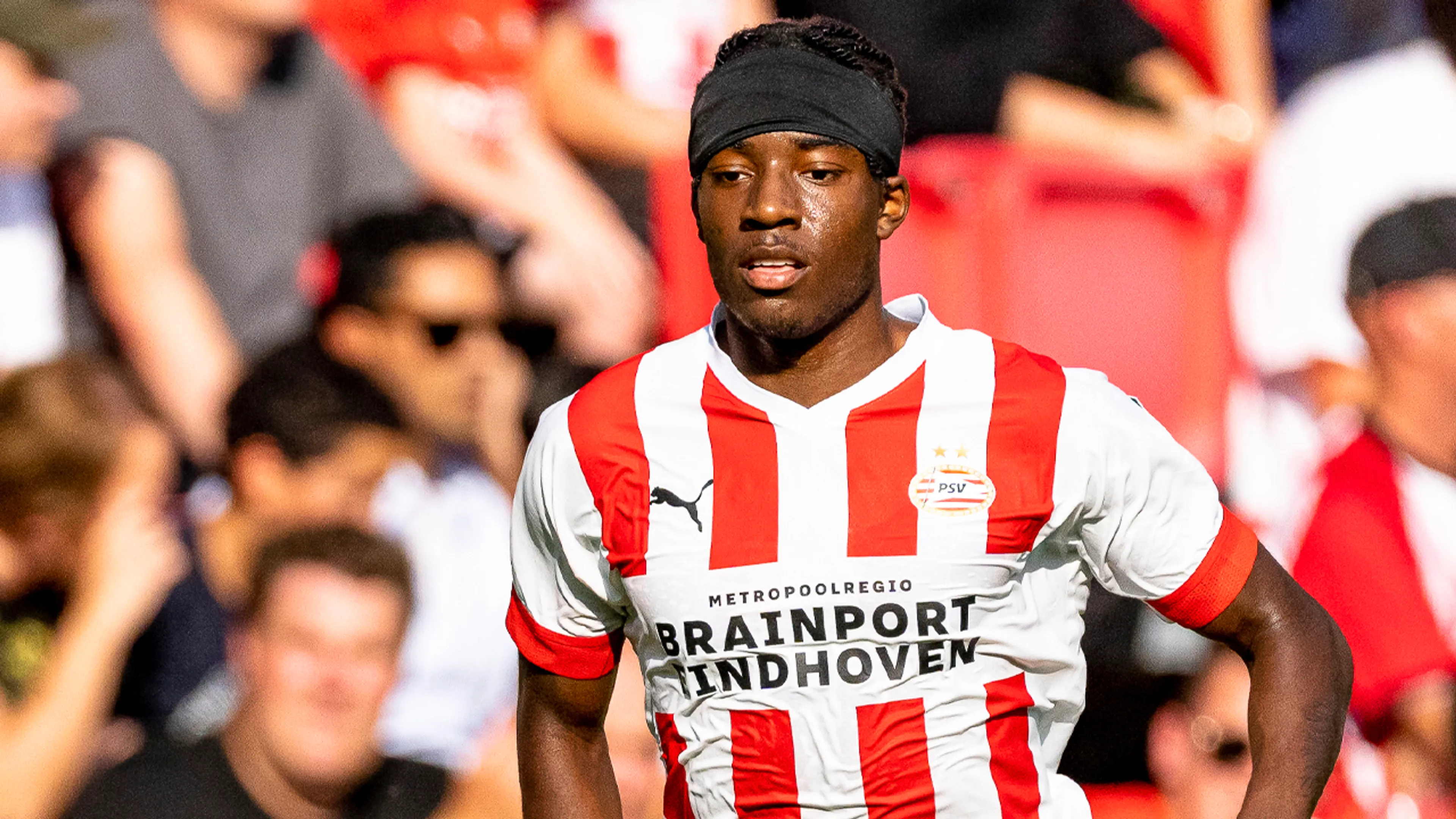 'PSV raakt smaakmaker Noni Madueke definitief kwijt aan Chelsea'