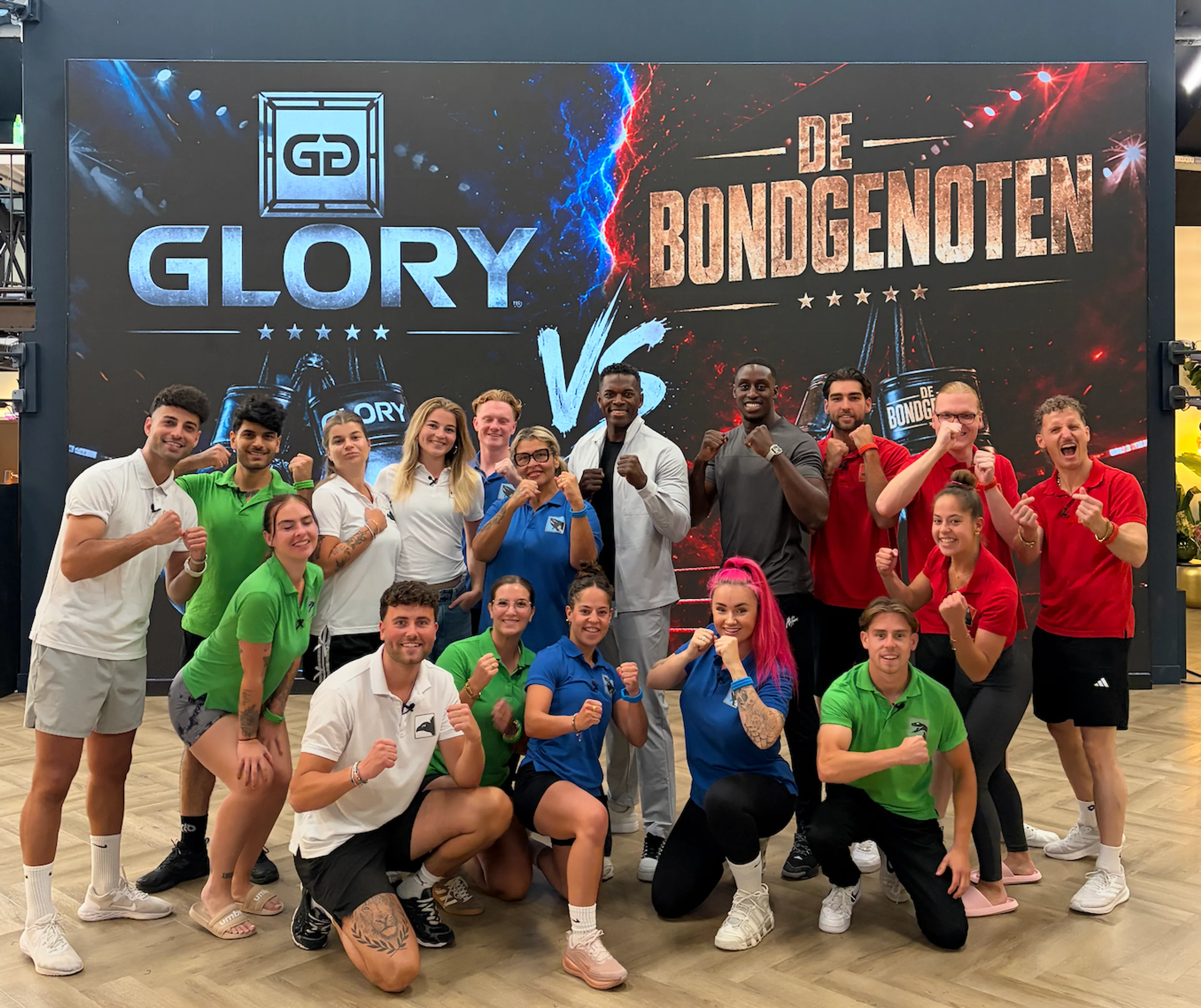 Bondgenoten-deelnemers verlaten uitzonderlijk de loods voor unieke GLORY-experience