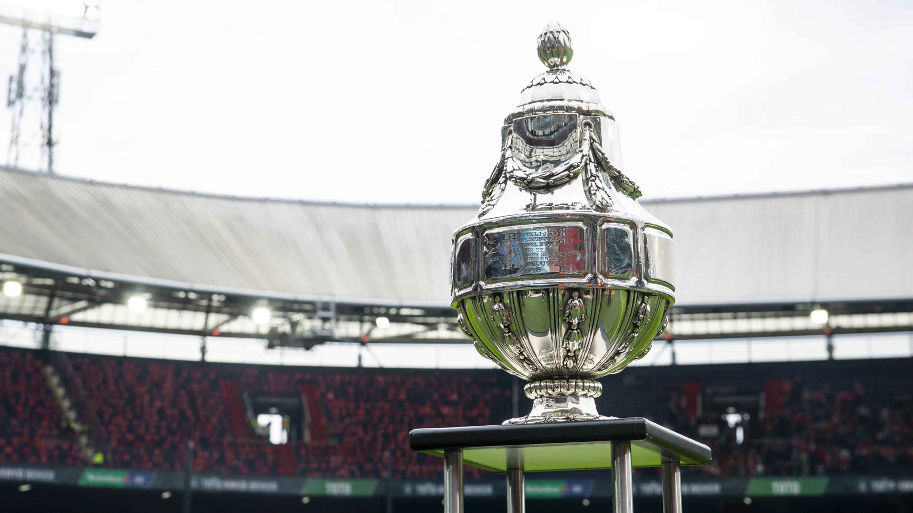 Dit is de loting voor de halve finales van de KNVB-Beker!