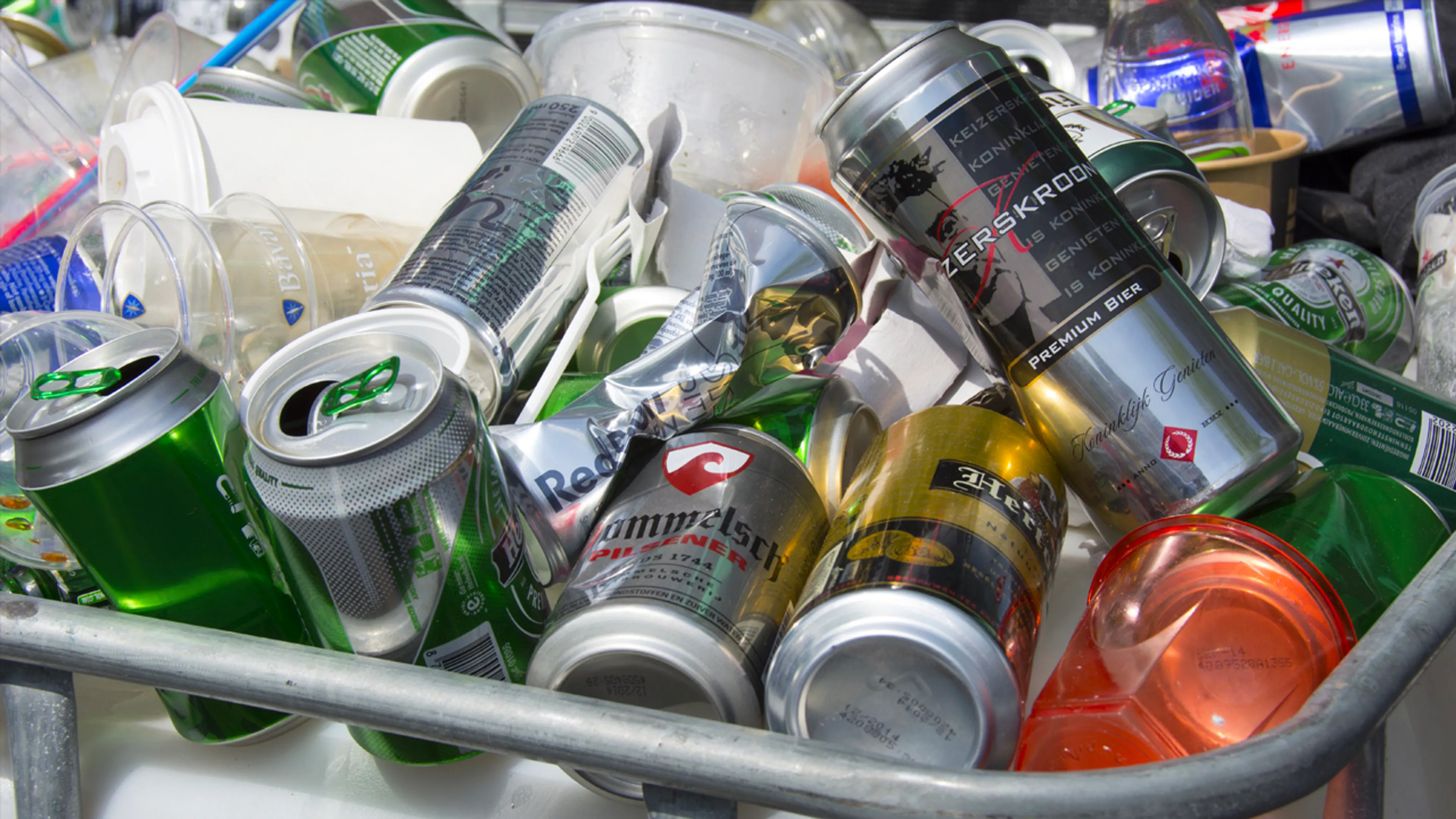 Maximaal één biertje per persoon toegestaan tijdens Koningsdag in Amsterdam