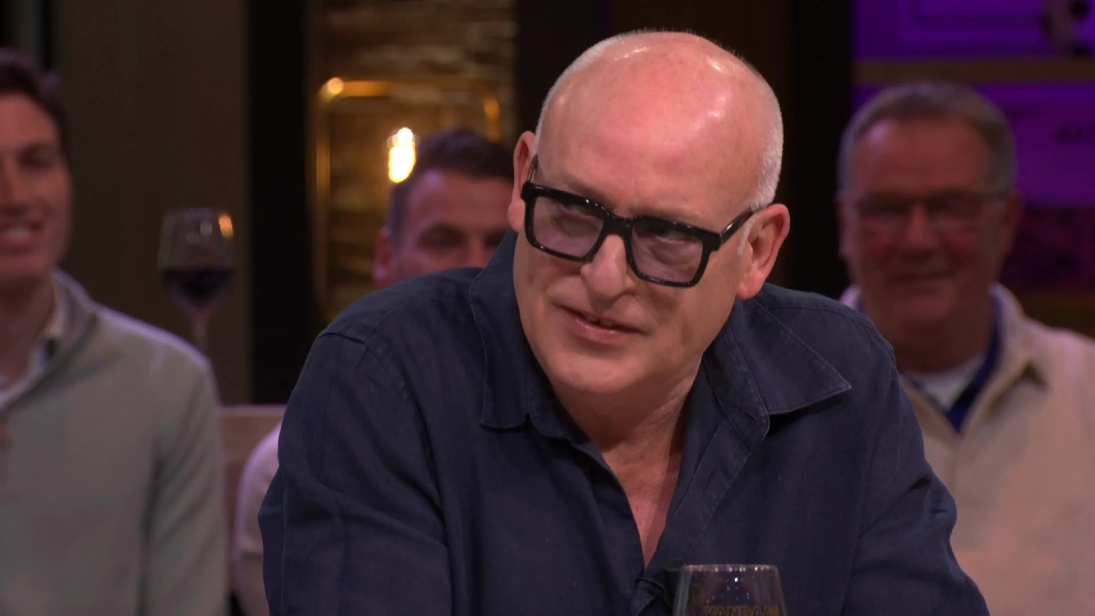 René van der Gijp: 'Ook mijn hond begint nu te kotsen als hij op tv is'