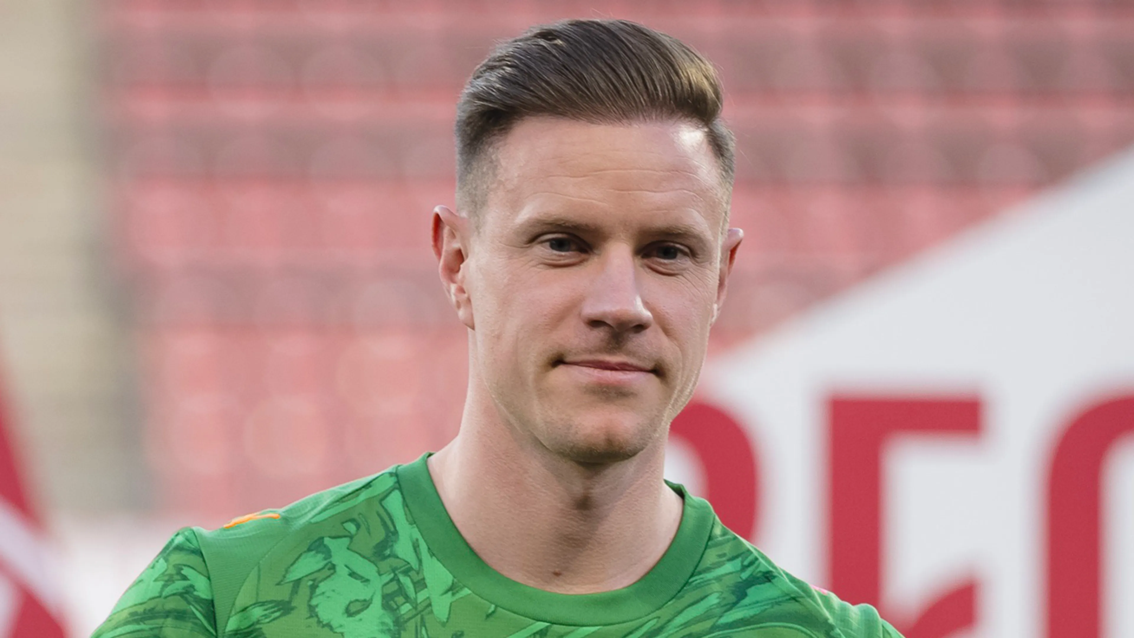 Officieel: Ajax presenteert Marc-André ter Stegen als nieuwe doelman