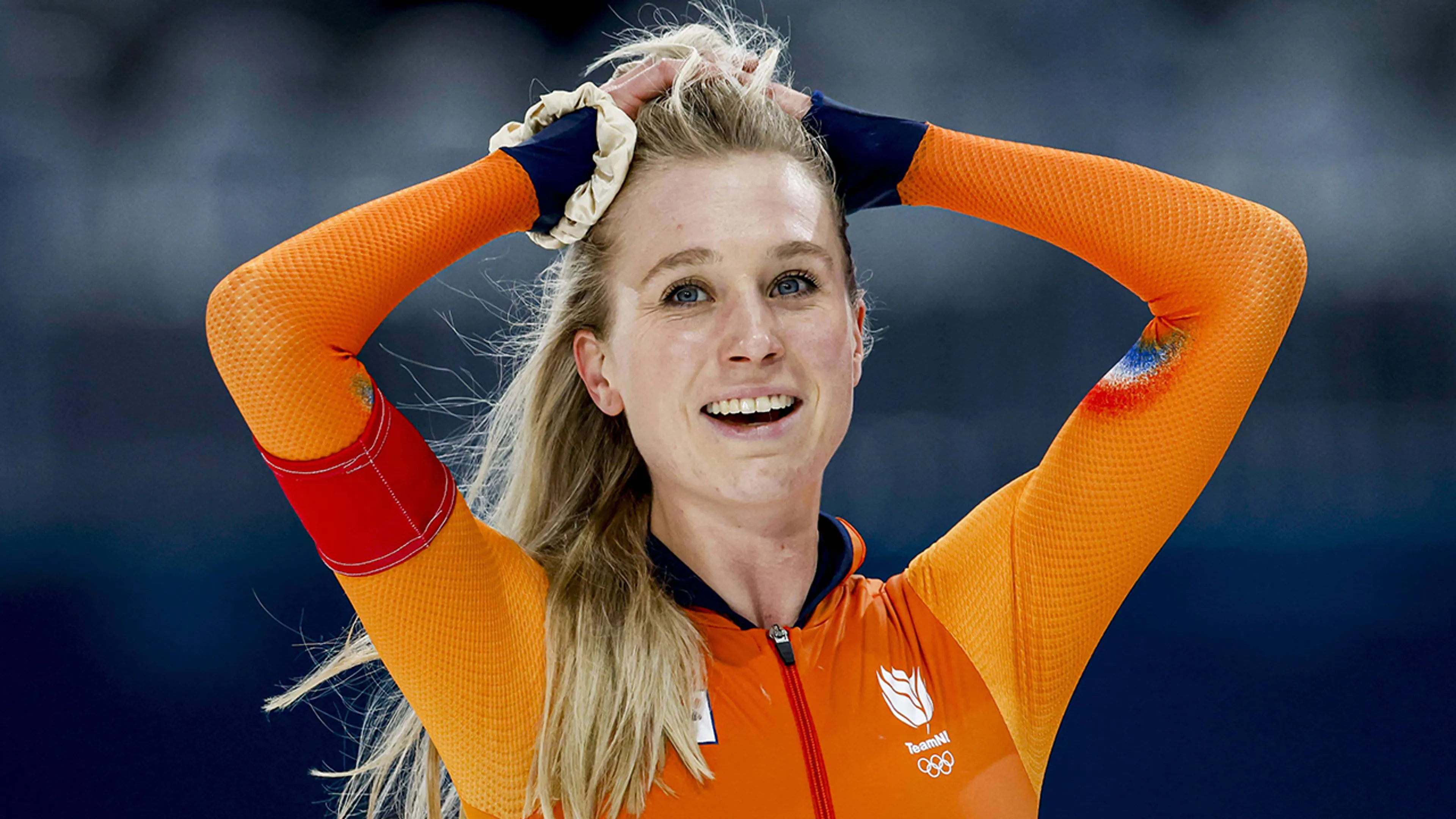 Merel Conijn pakt zilver na spannende ontknoping op de 5000 meter!
