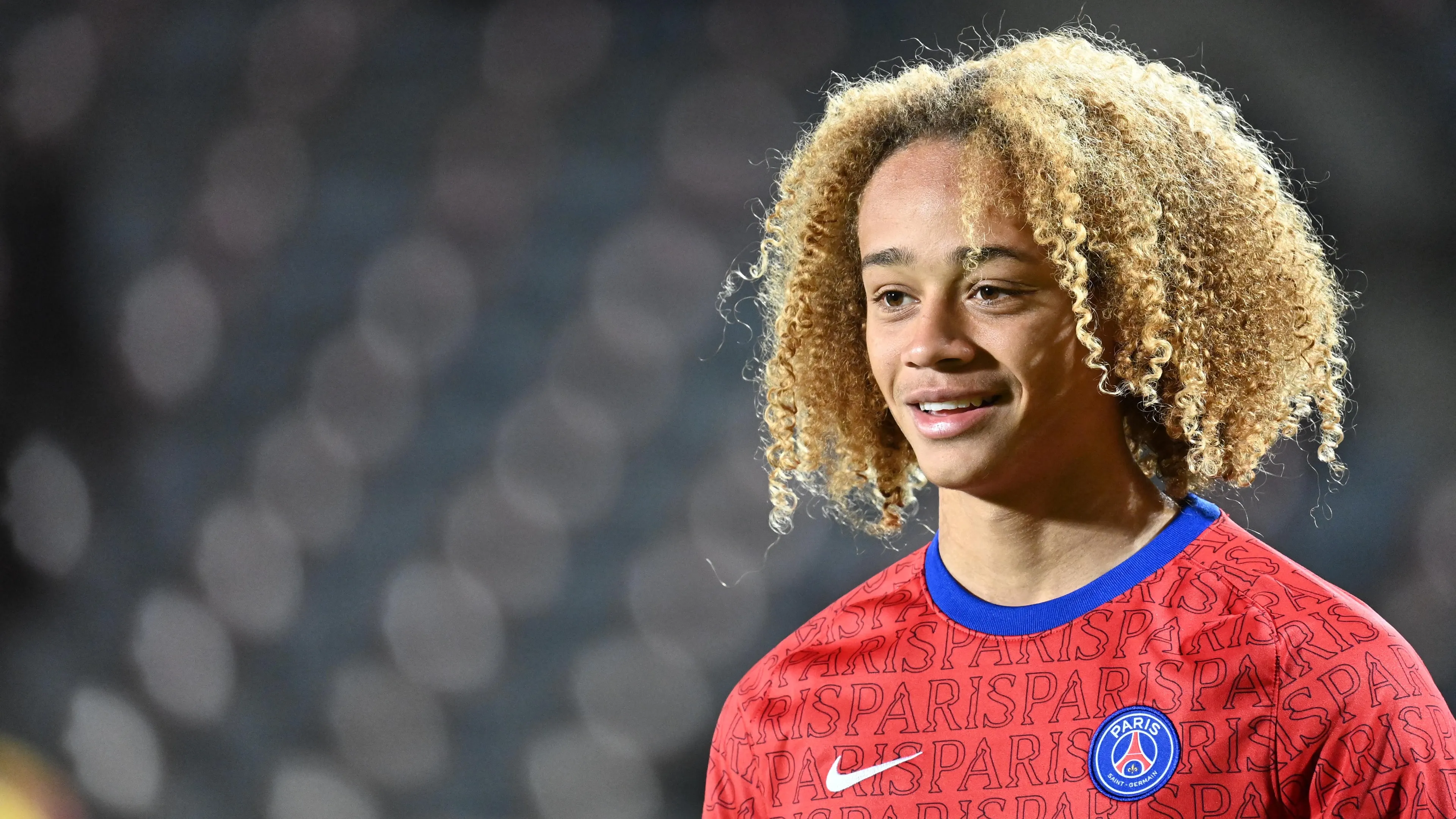 Xavi Simons kan vanavond officiële debuut maken voor PSG