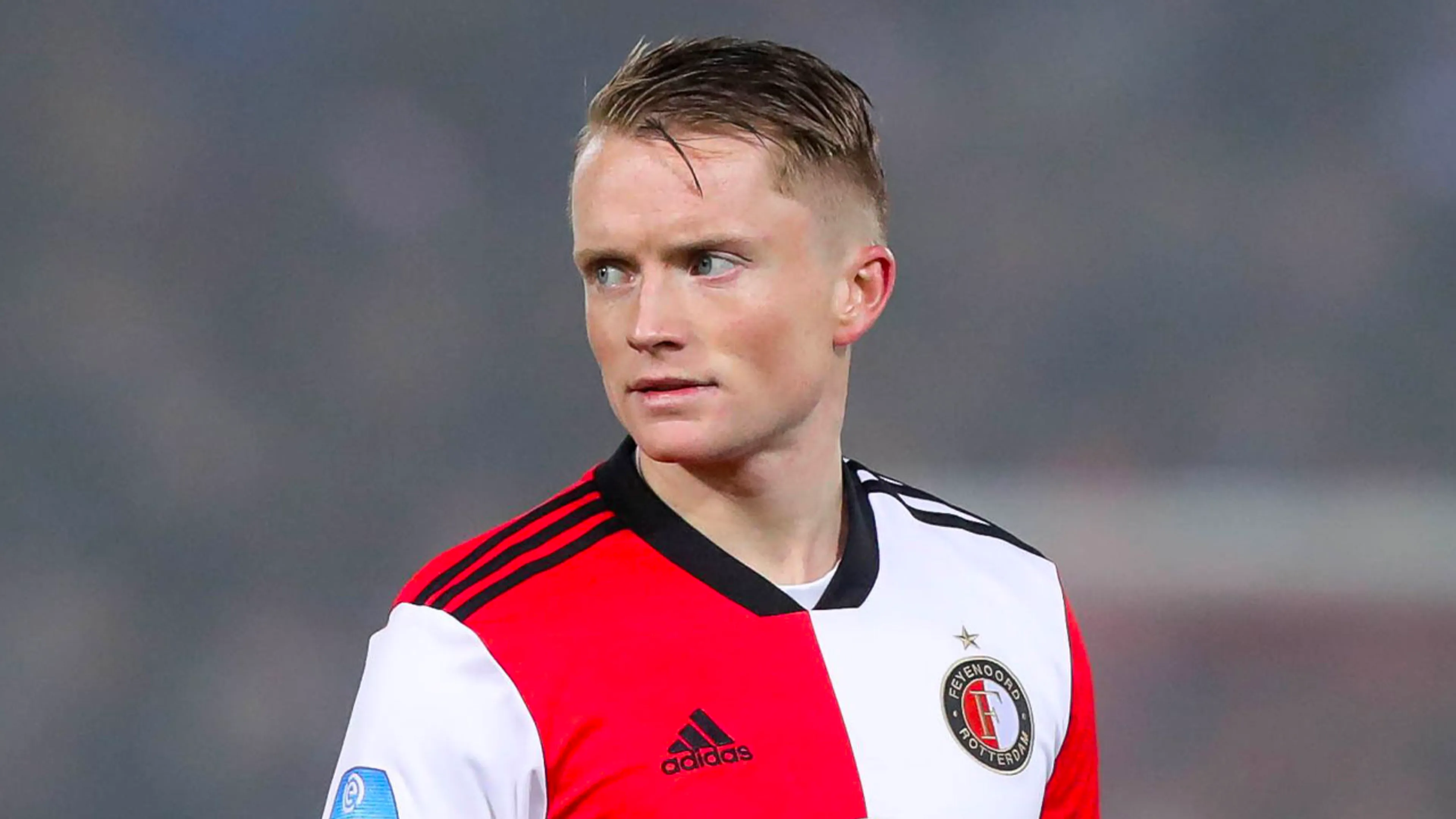 'Larsson op weg naar China, Feyenoord krijgt 5 miljoen'
