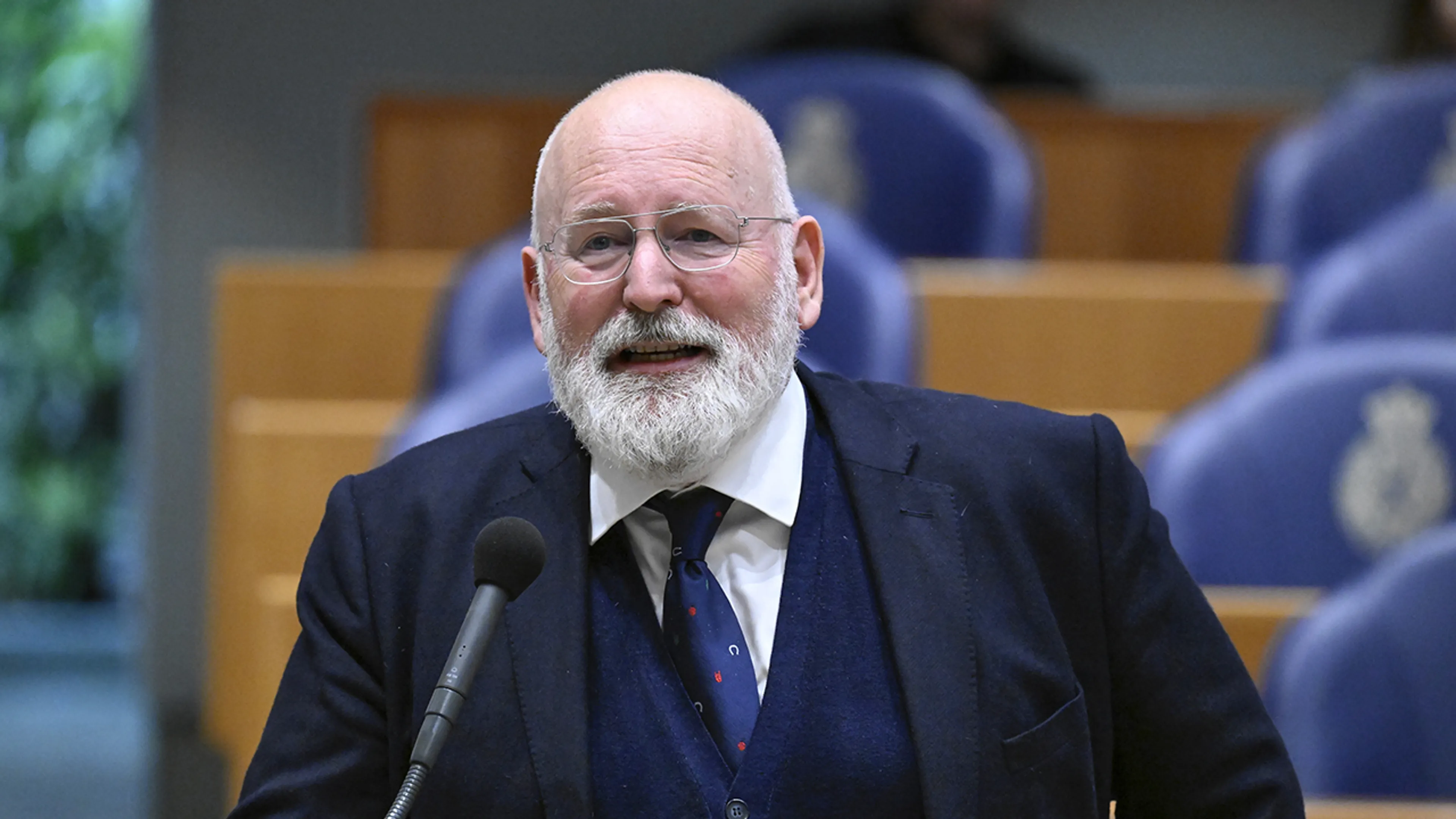 Frans Timmermans onderging maagverkleining: 'Als ik zo doorga, wordt mijn leven elke maand korter'
