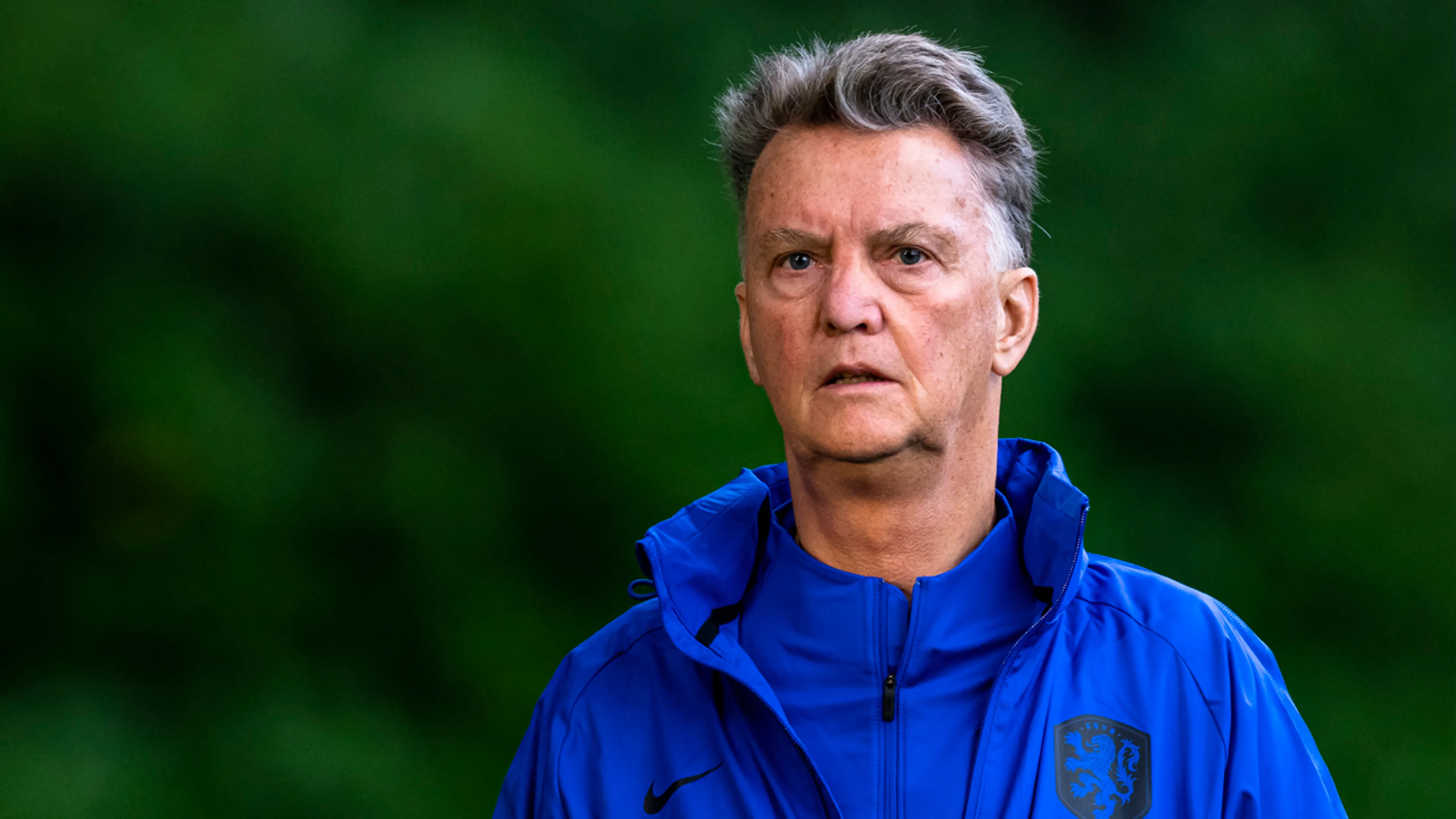 'Van Gaal hakt knoop door en wijst doelman aan voor duel met Noorwegen'