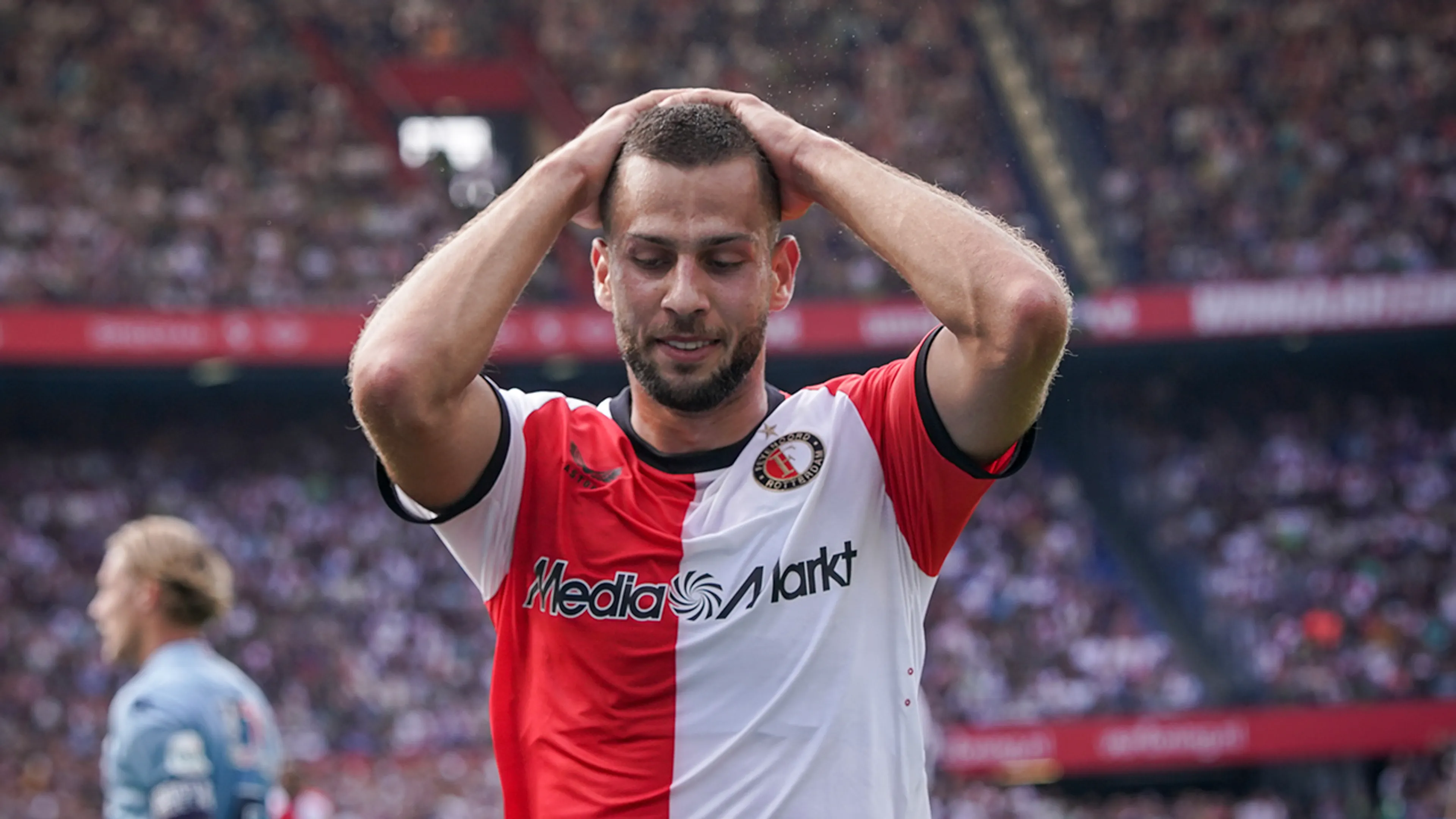 Feyenoord verspeelt opnieuw punten in eerste Eredivisie-duel van het seizoen