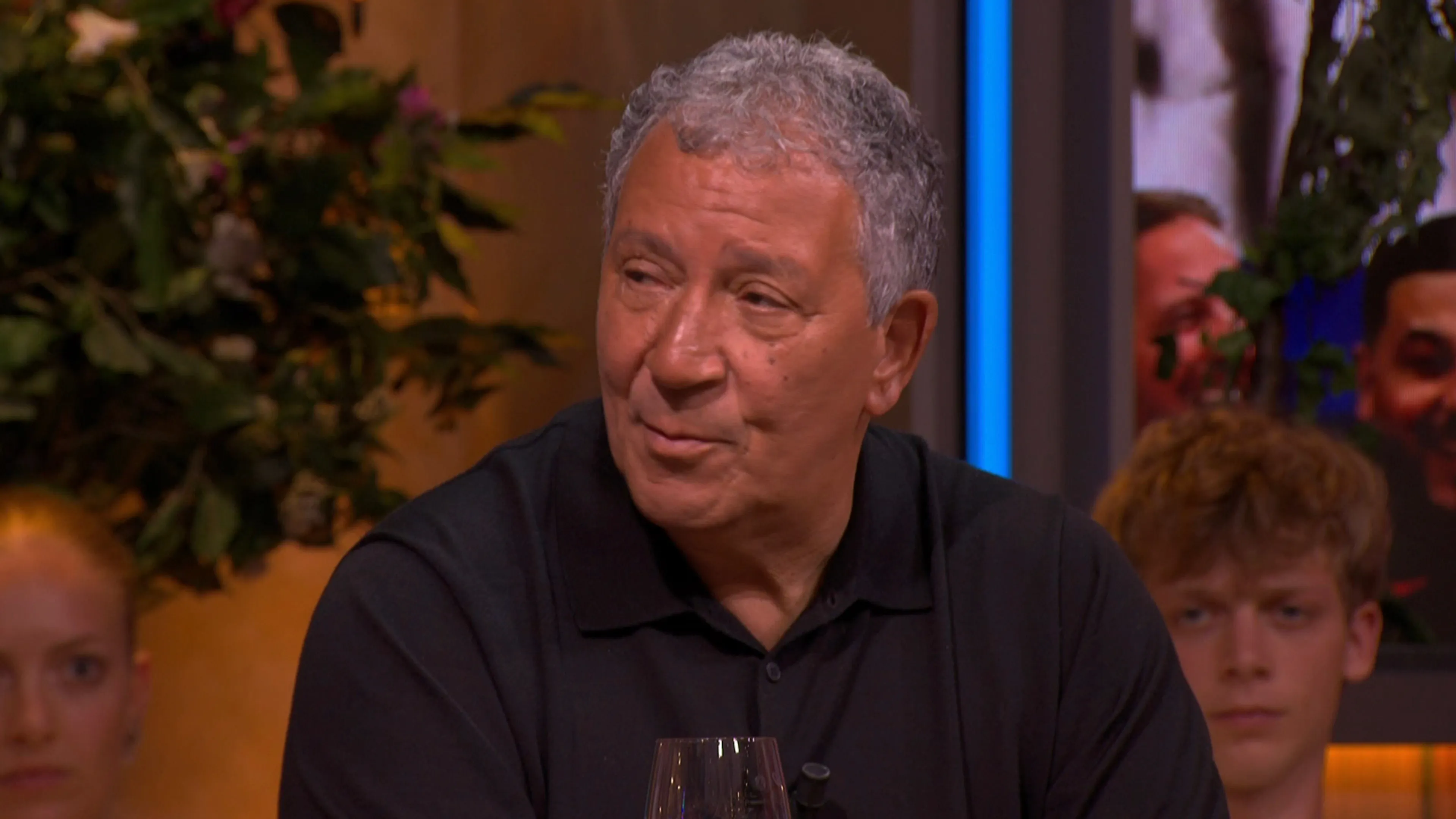 KNVB hoeft Henk ten Cate niet meer te bellen: ‘Er is te veel gebeurd’ 