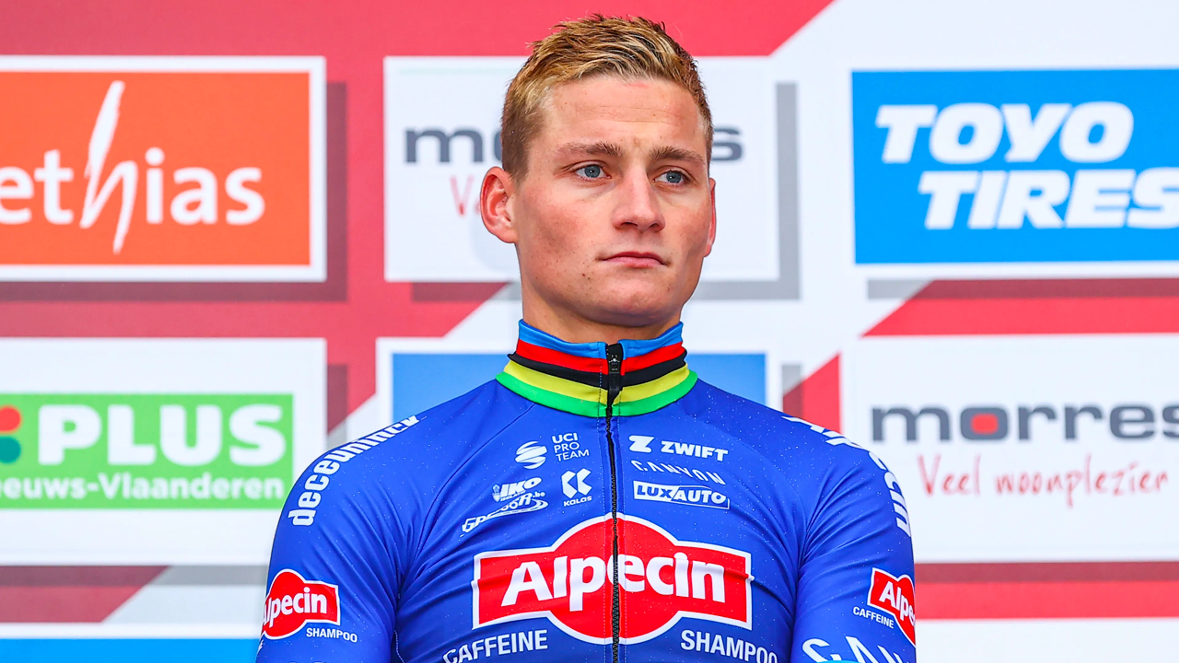 Van der Poel meteen de beste bij rentree in het veldrijden