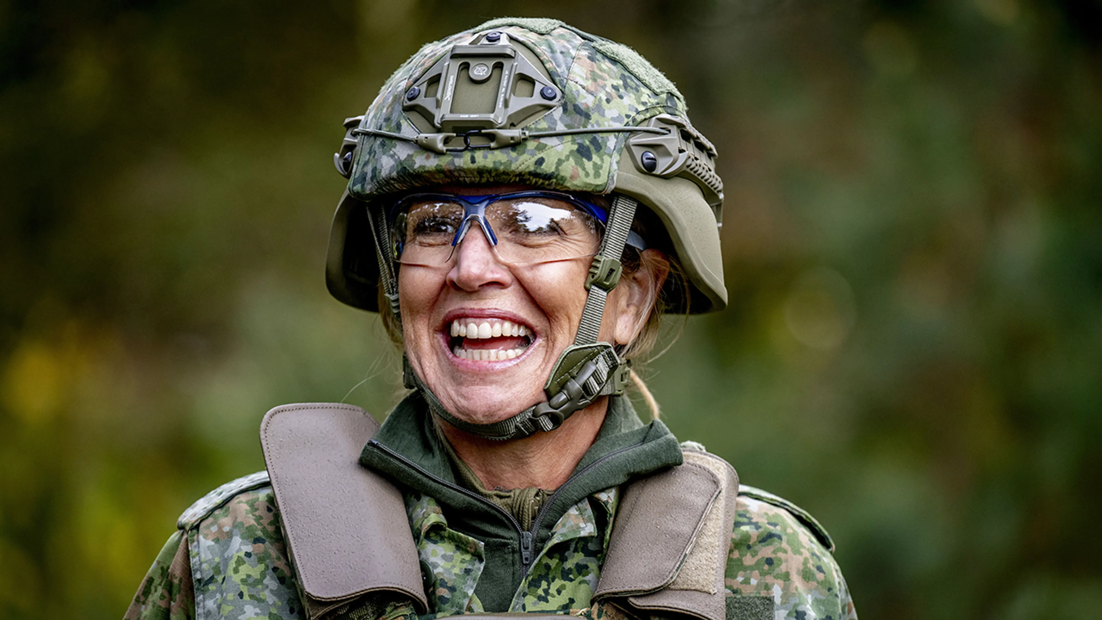 Koningin Máxima wordt parttime militair bij Defensie