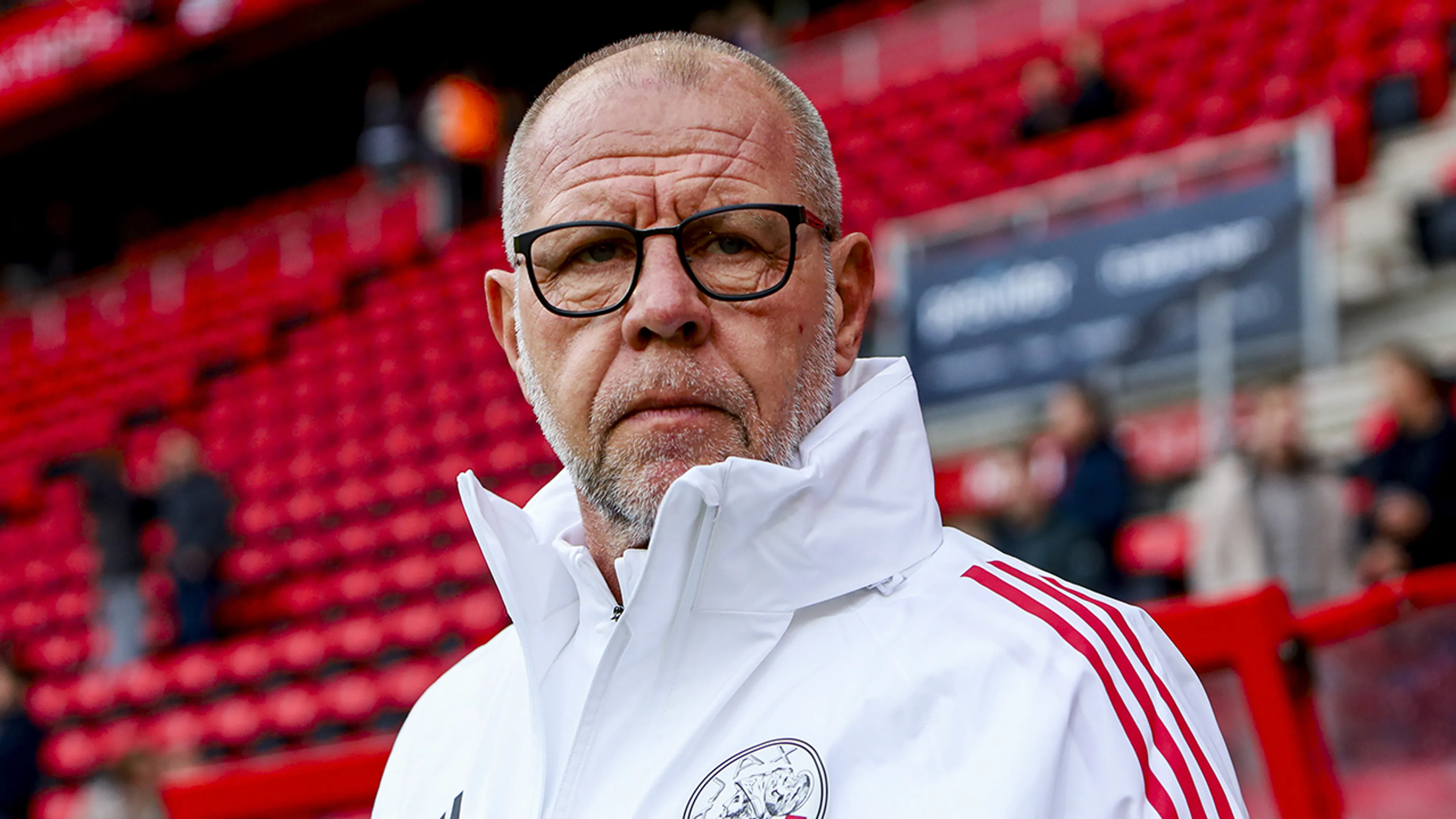 Fred Grim blijft voorlopig trainer van Ajax: 'Dat is naar mij gecommuniceerd'