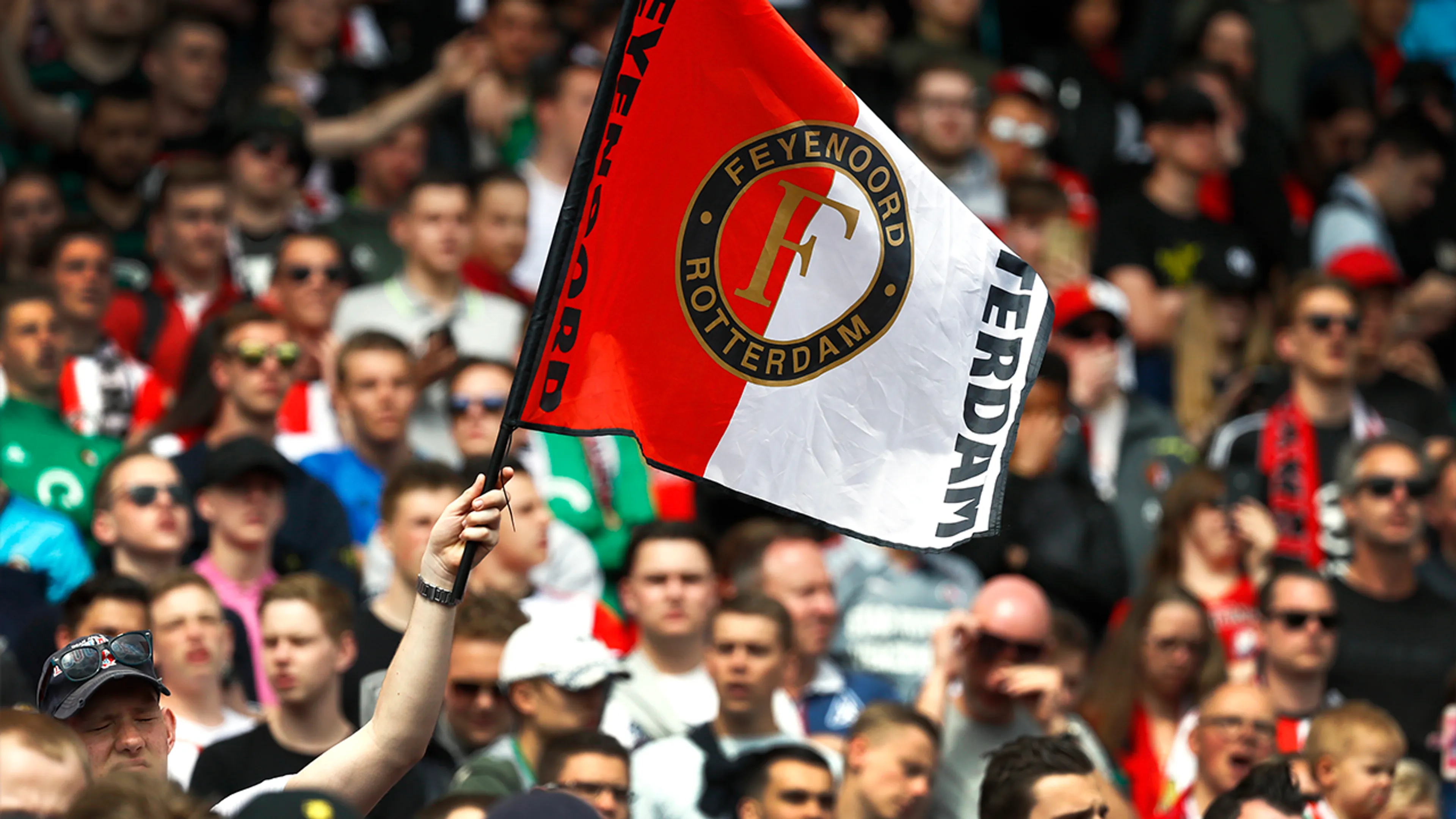 Twee opties voor seizoenkaarthouders Feyenoord