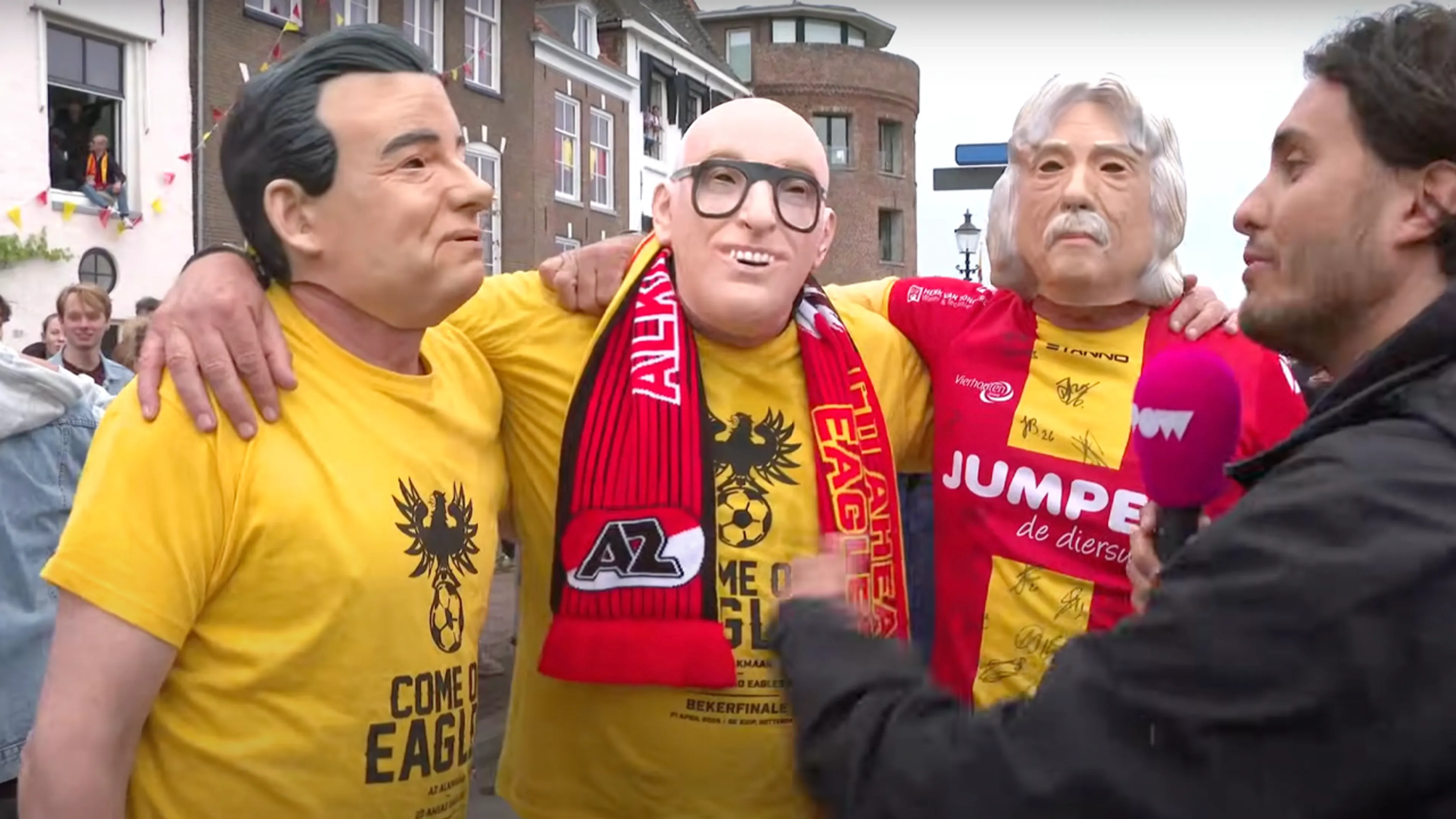 Johan, Wilfred en René gespot tijdens huldiging Go Ahead Eagles!