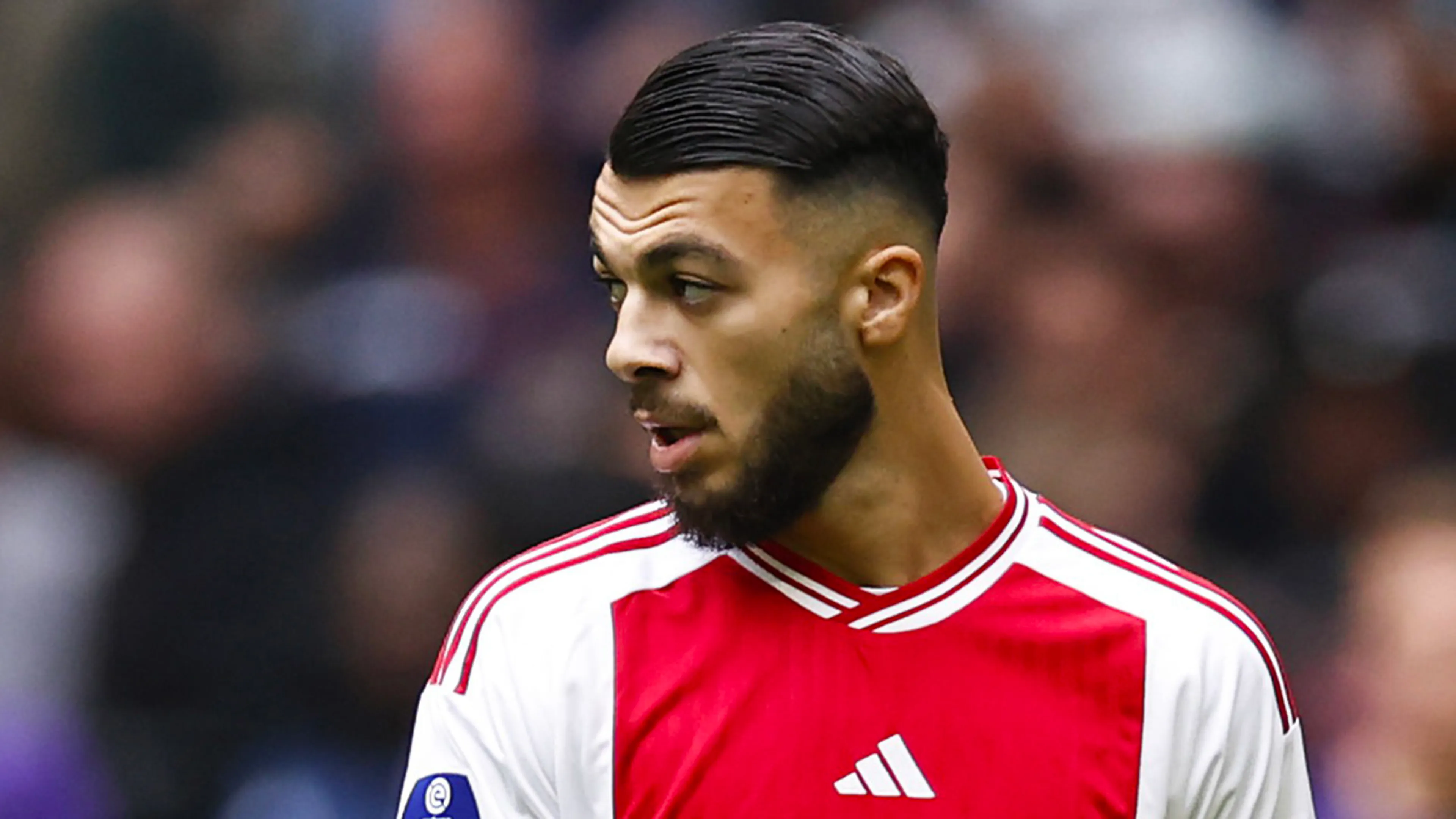 Ajax geeft Mikautadze ruimte voor transfer