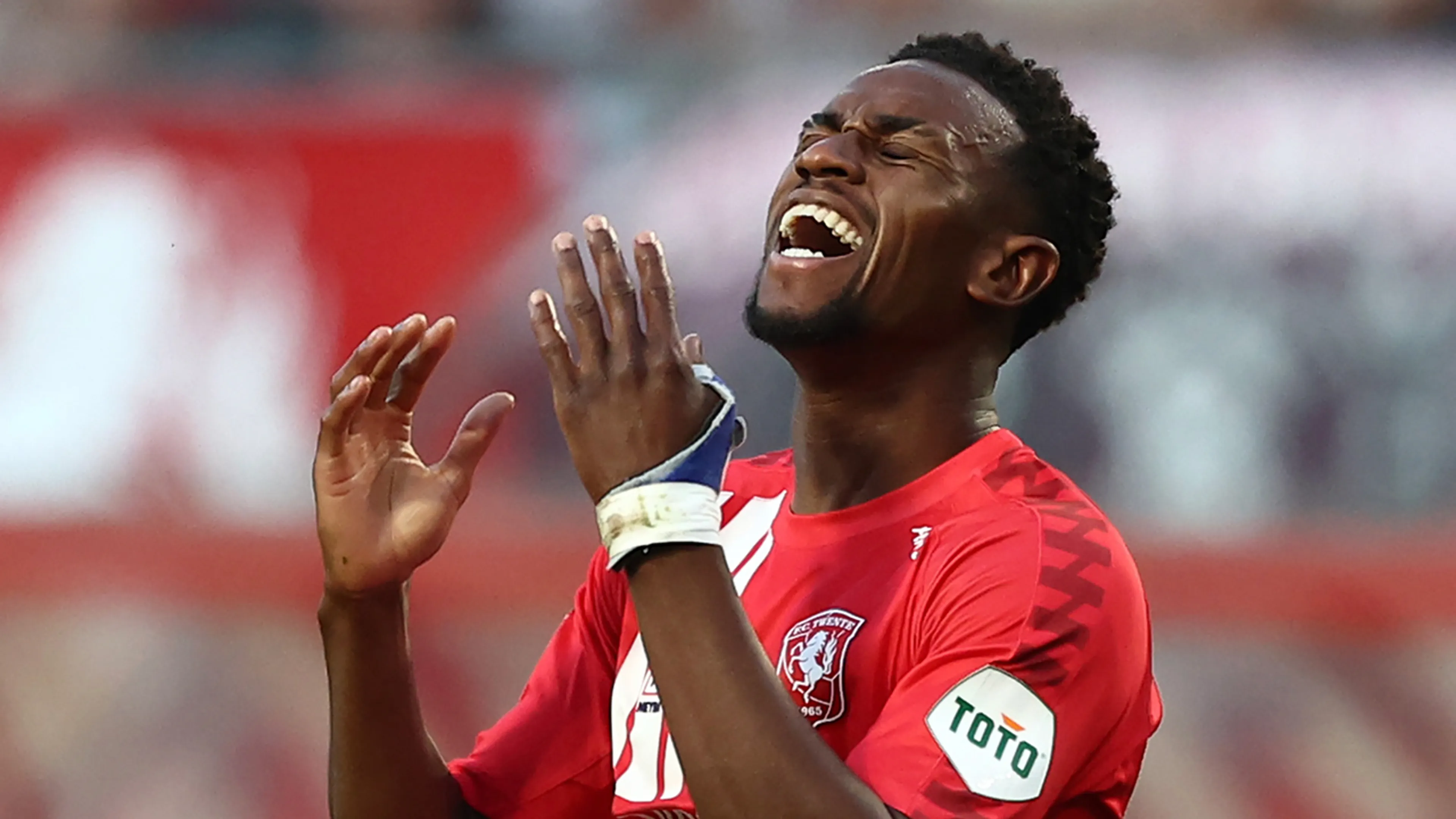 FC Twente uitgeschakeld door Fiorentina in Conference League