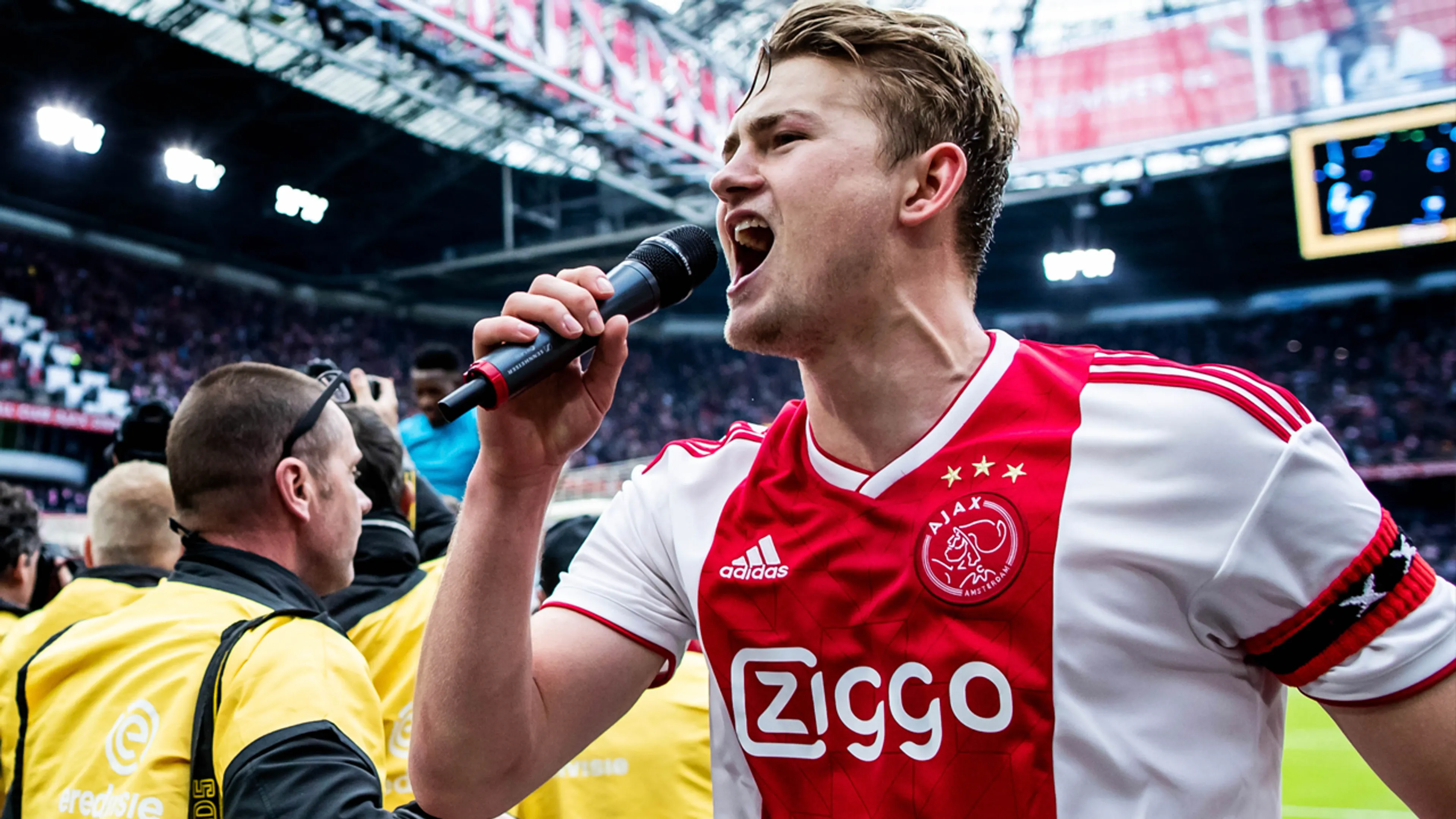 'De Ligt dichtbij overgang naar Manchester United na onberispelijk bod'