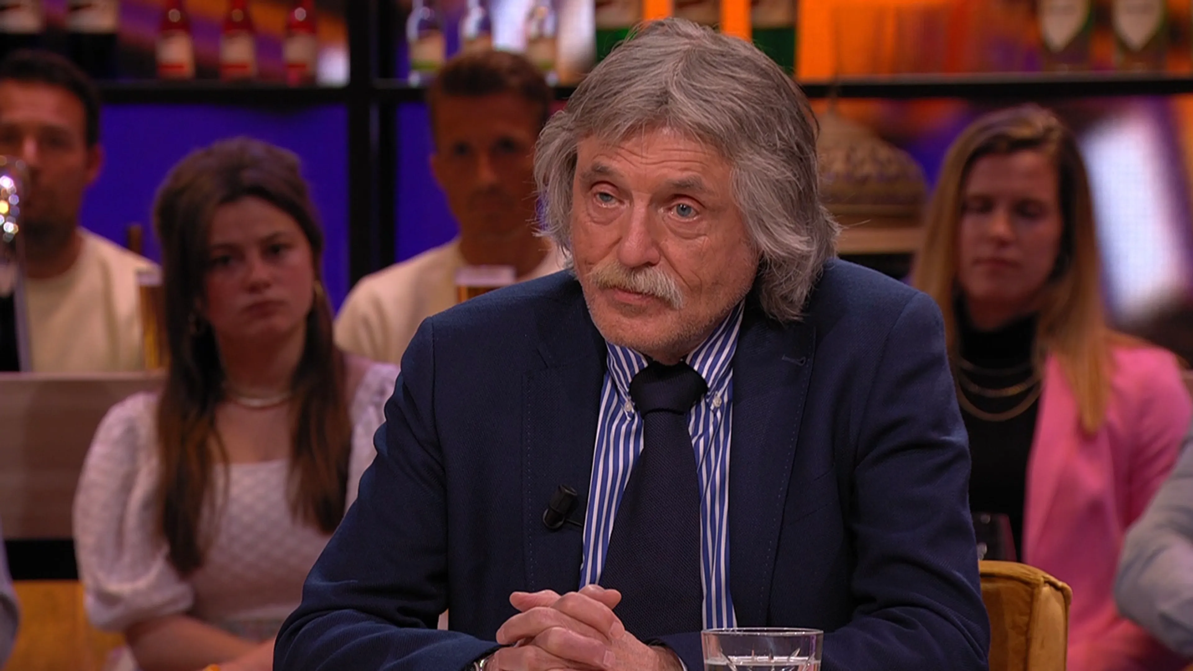 Aflevering Vandaag Inside met Angela de Jong, donderdag 28 april 2022