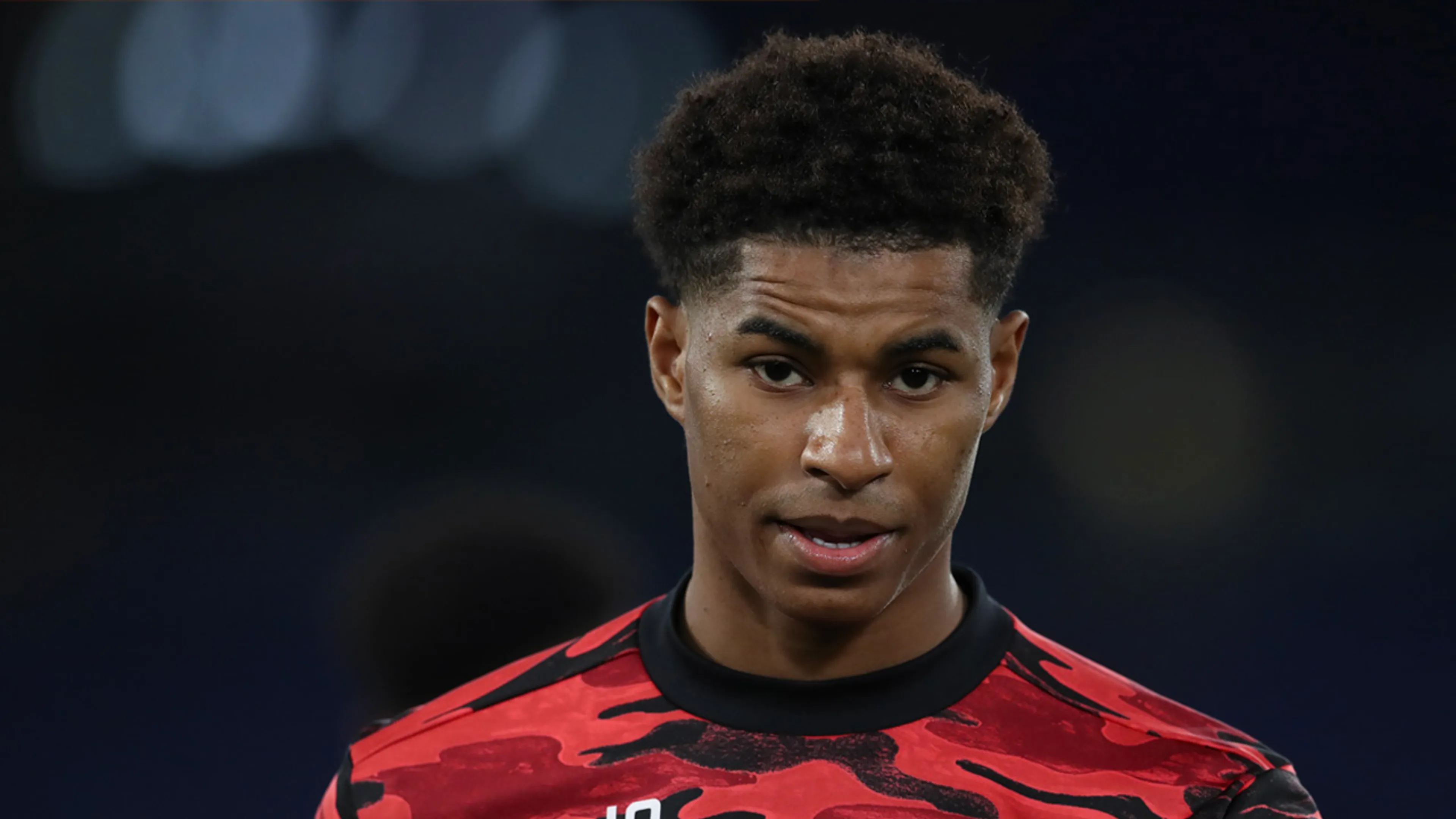Rashford haalt uit naar Britse regering