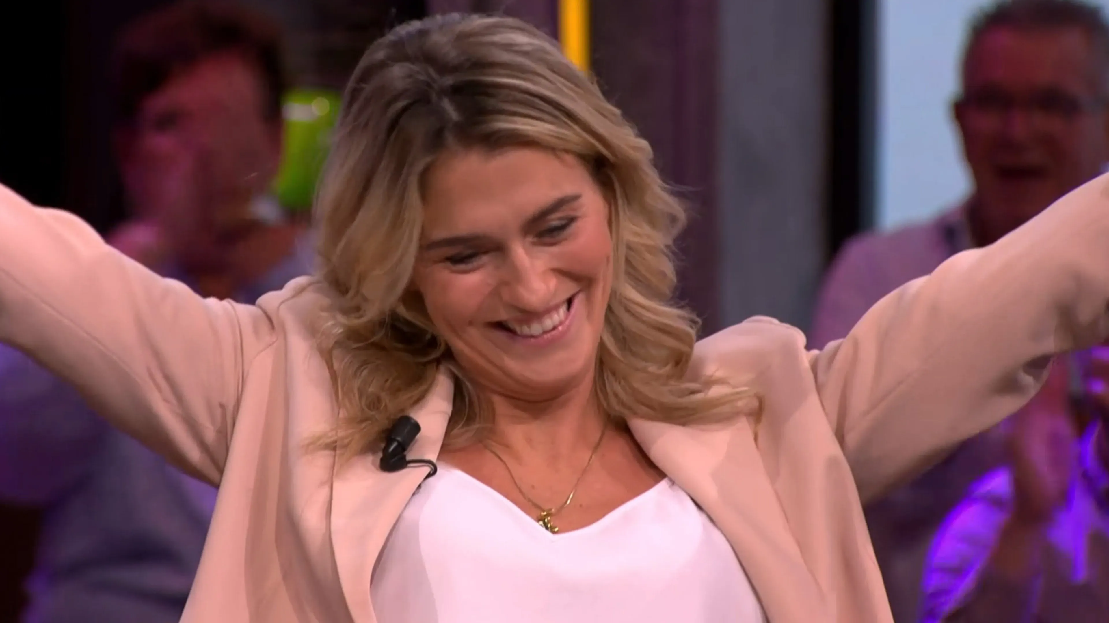 Aflevering Vandaag Inside met Estavana Polman, vrijdag 28 augustus 2026