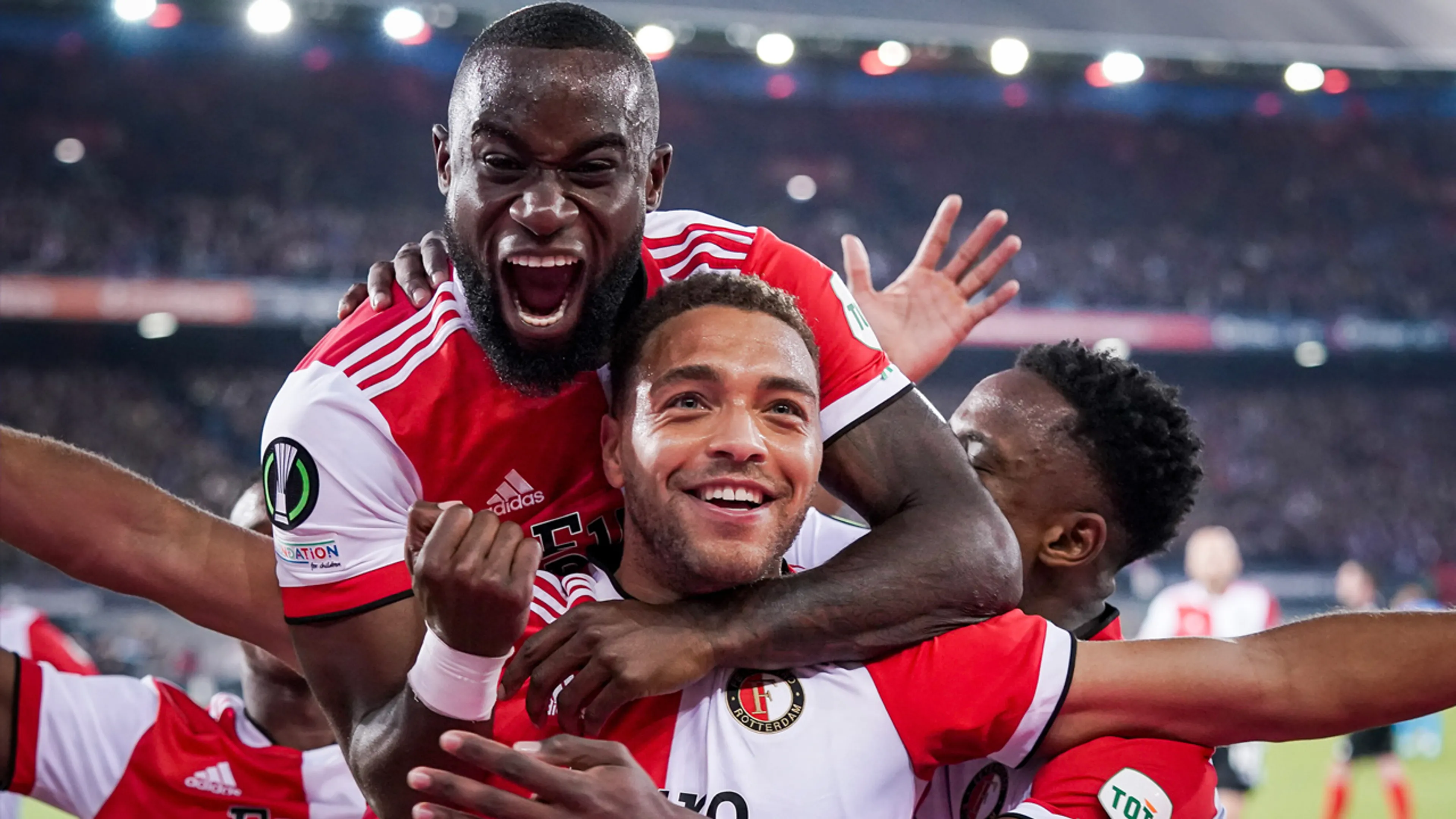 Conference League-finale tussen Feyenoord en AS Roma vanavond LIVE bij Veronica