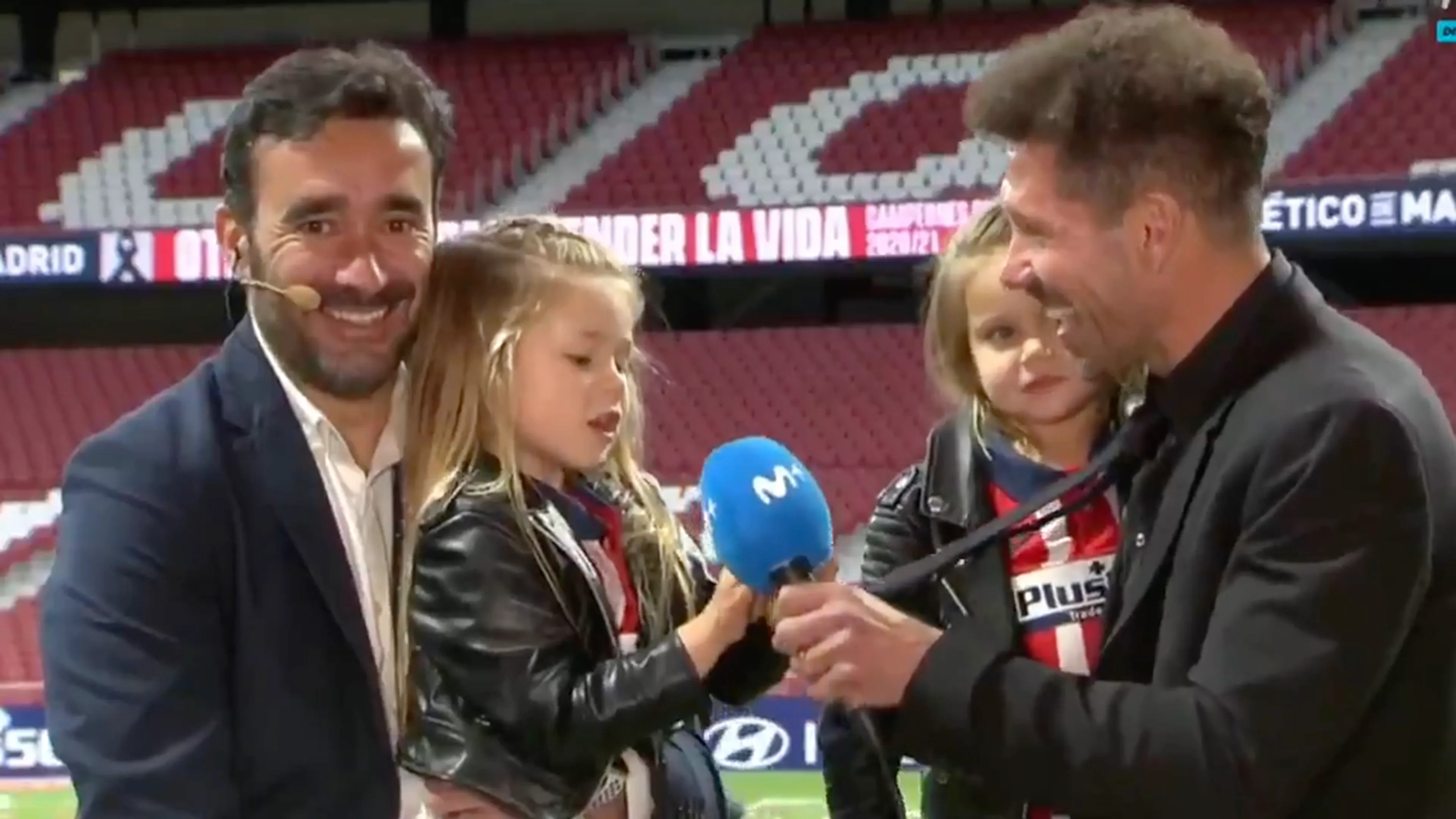 Dochtertje van Simeone gaat viral na zingen van clublied Atlético Madrid