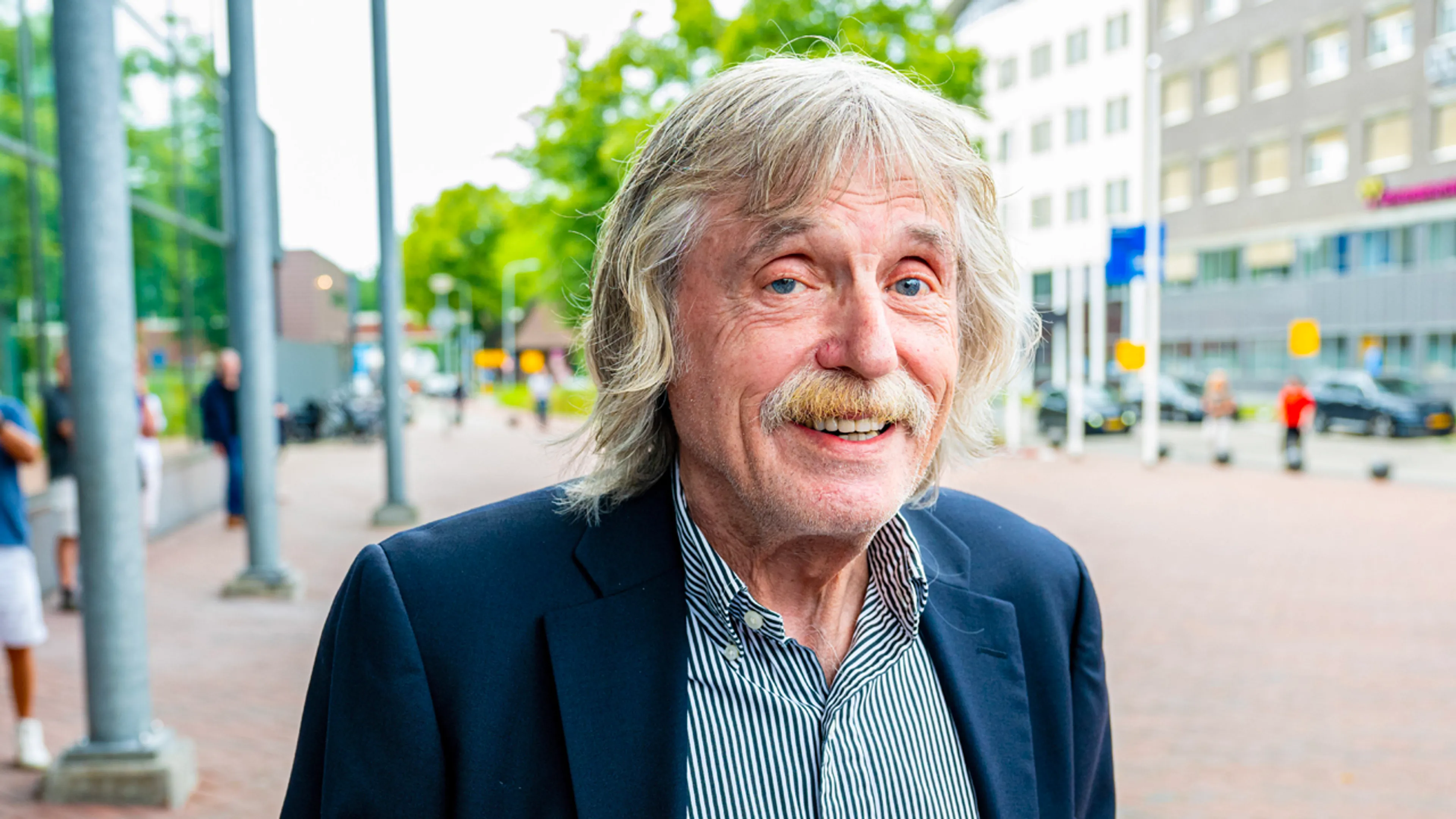 Johan Derksen grapt over eerste uitzending Vandaag Inside: ‘Zij zijn vanavond aan de beurt…’