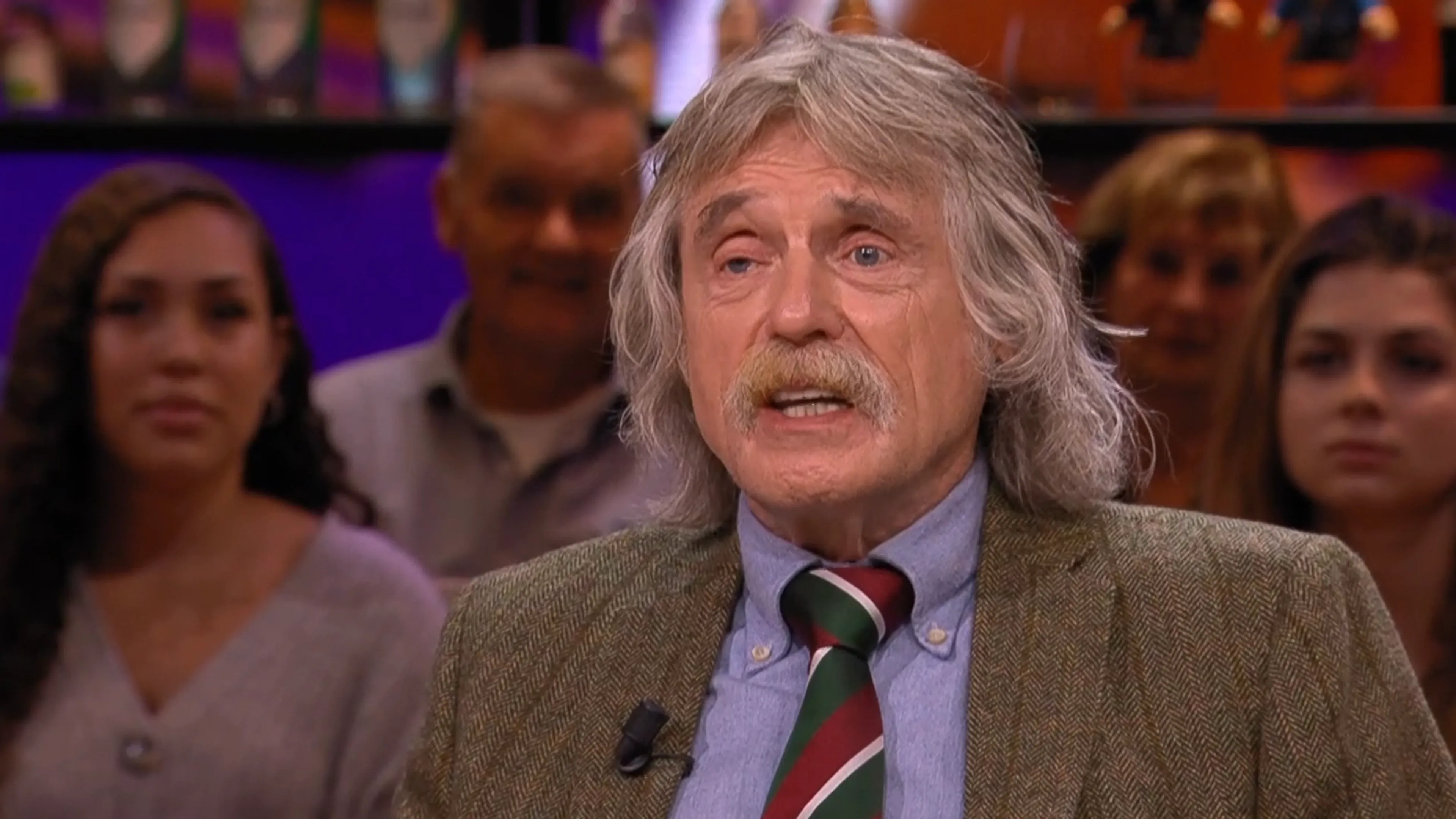 Johan: 'Hij is de slechtste verliezer die we ooit op de Nederlandse tv gezien hebben!'