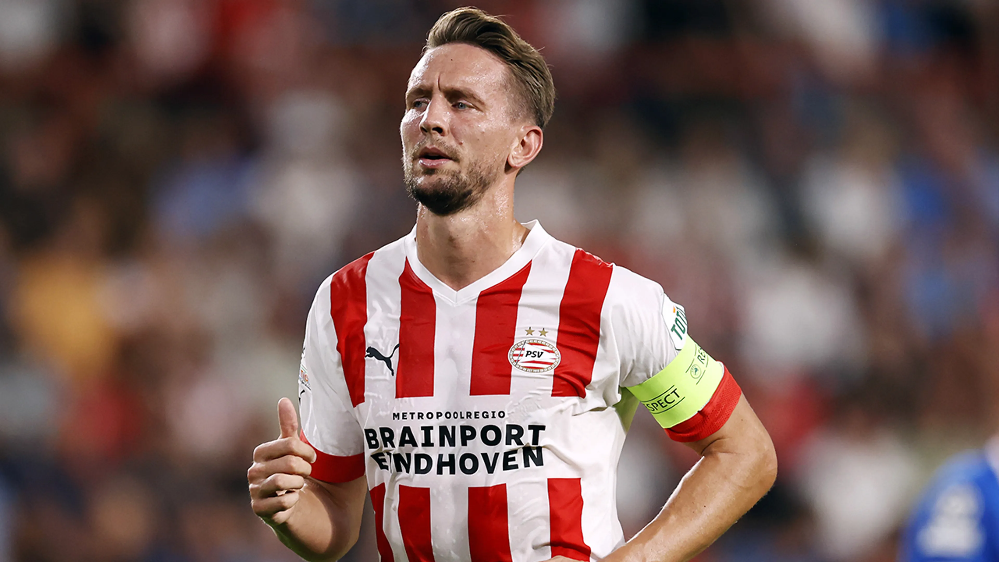 Slecht nieuws voor PSV: Luuk de Jong weken uit de roulatie