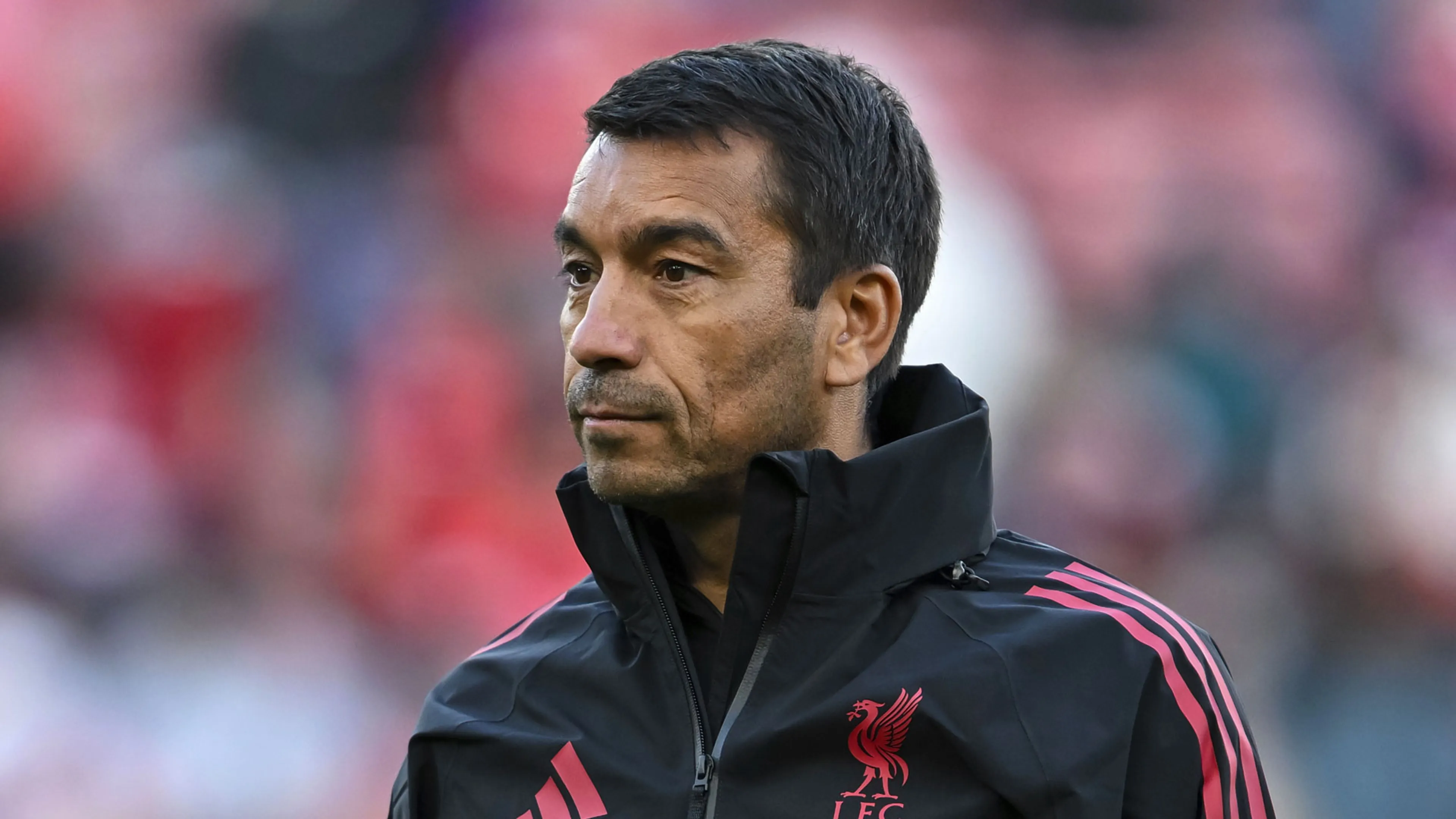 'Giovanni van Bronckhorst keert terug als trainer van Feyenoord'