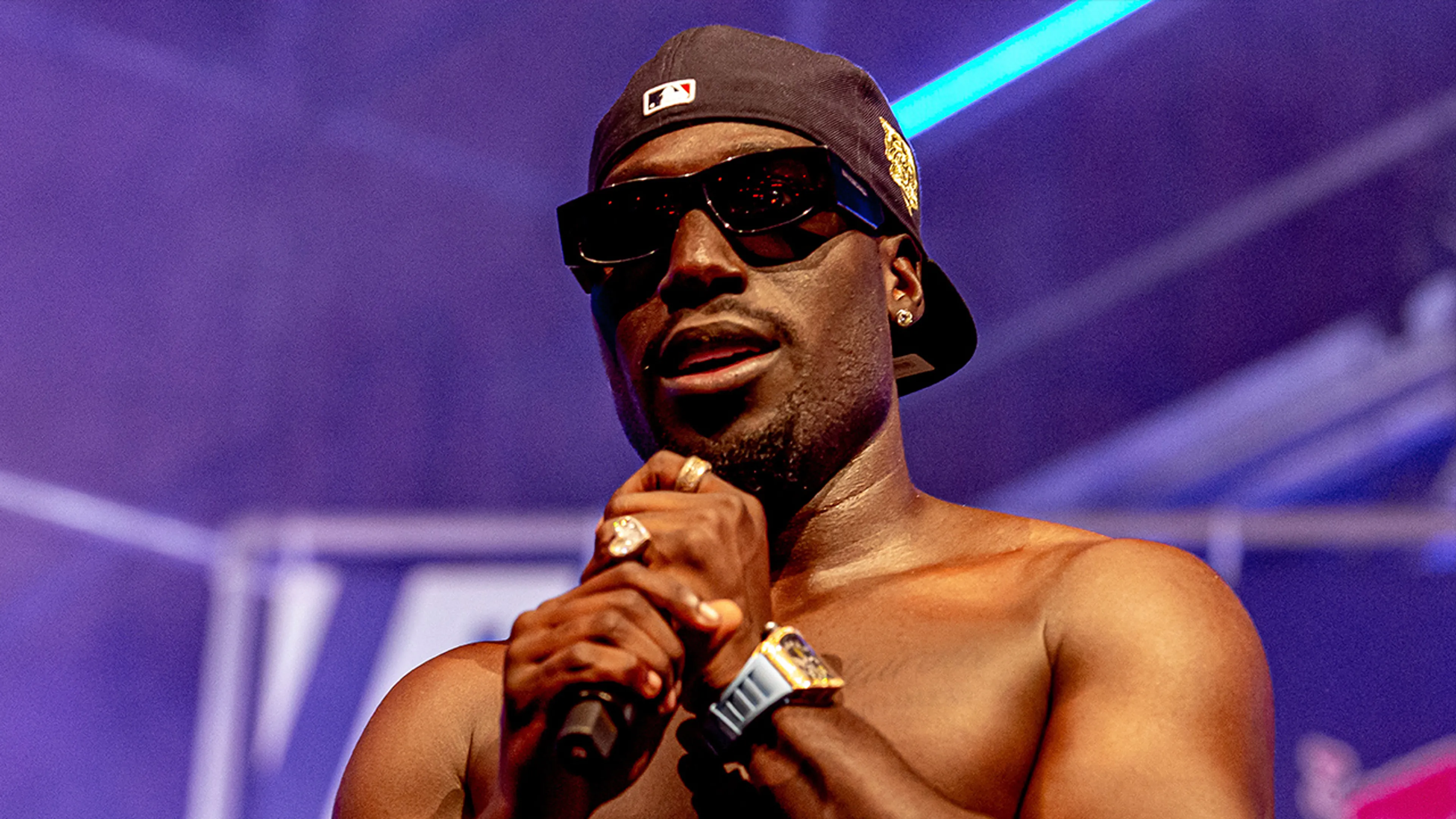 Rapper Frenna heeft liedje voor Eurovisie Songfestival ingezonden: 'Ik denk dat de timing te gek is'