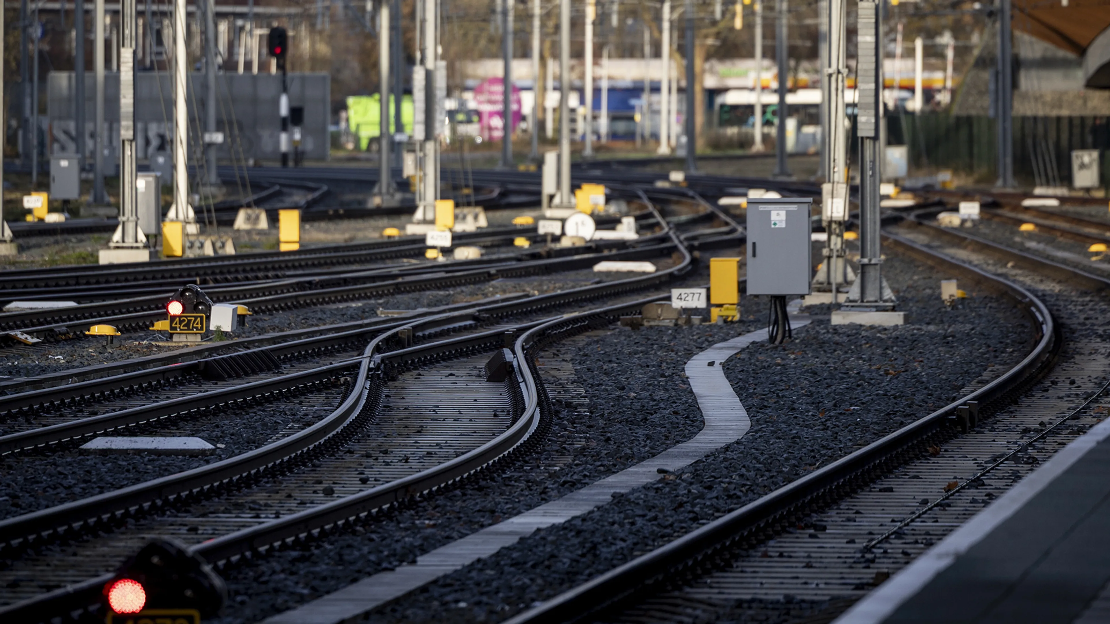 Treinverkeer tussen Rotterdam en Delft rijdt zeker tot zondagavond niet