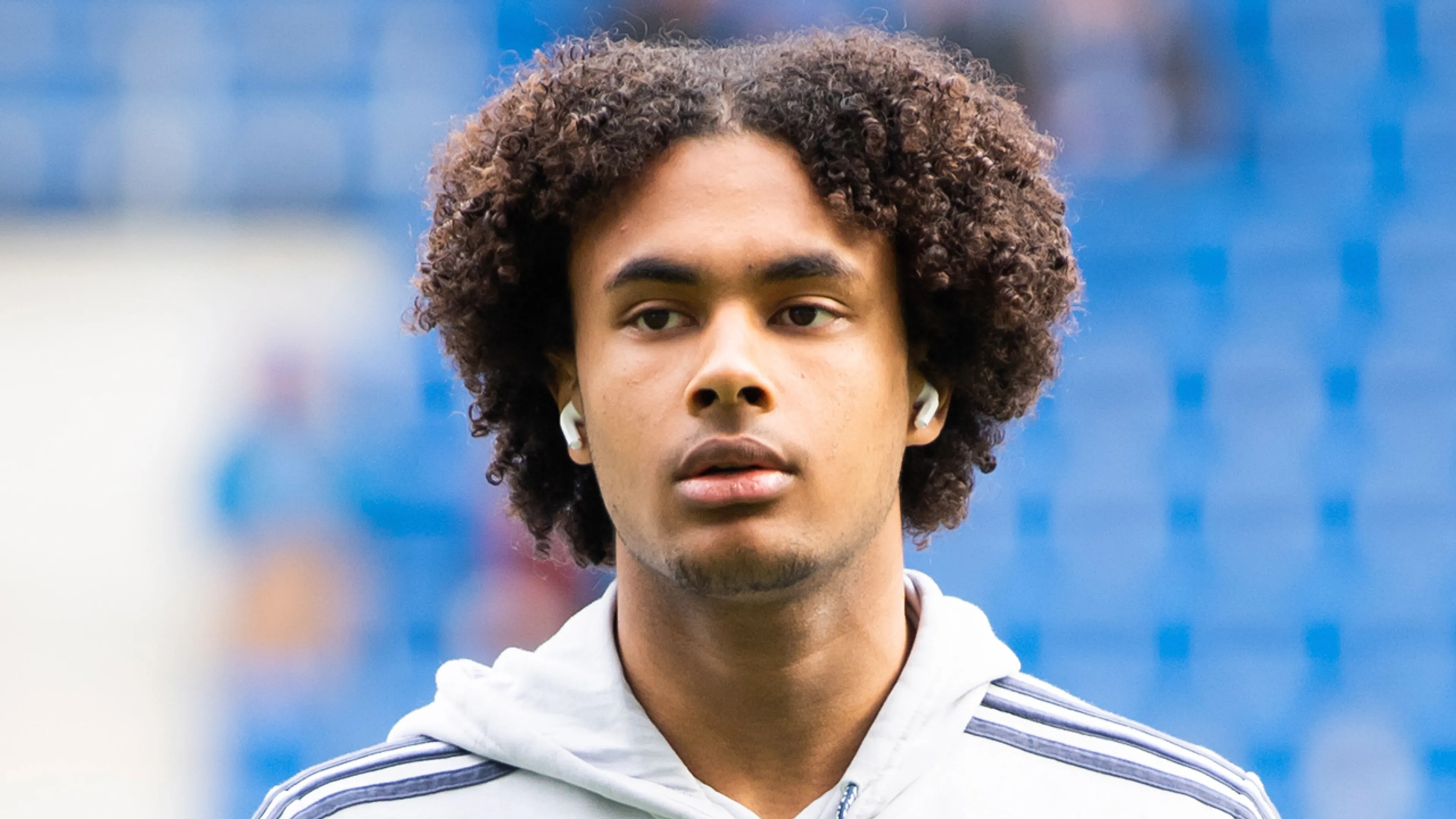 Joshua Zirkzee besmet met coronavirus