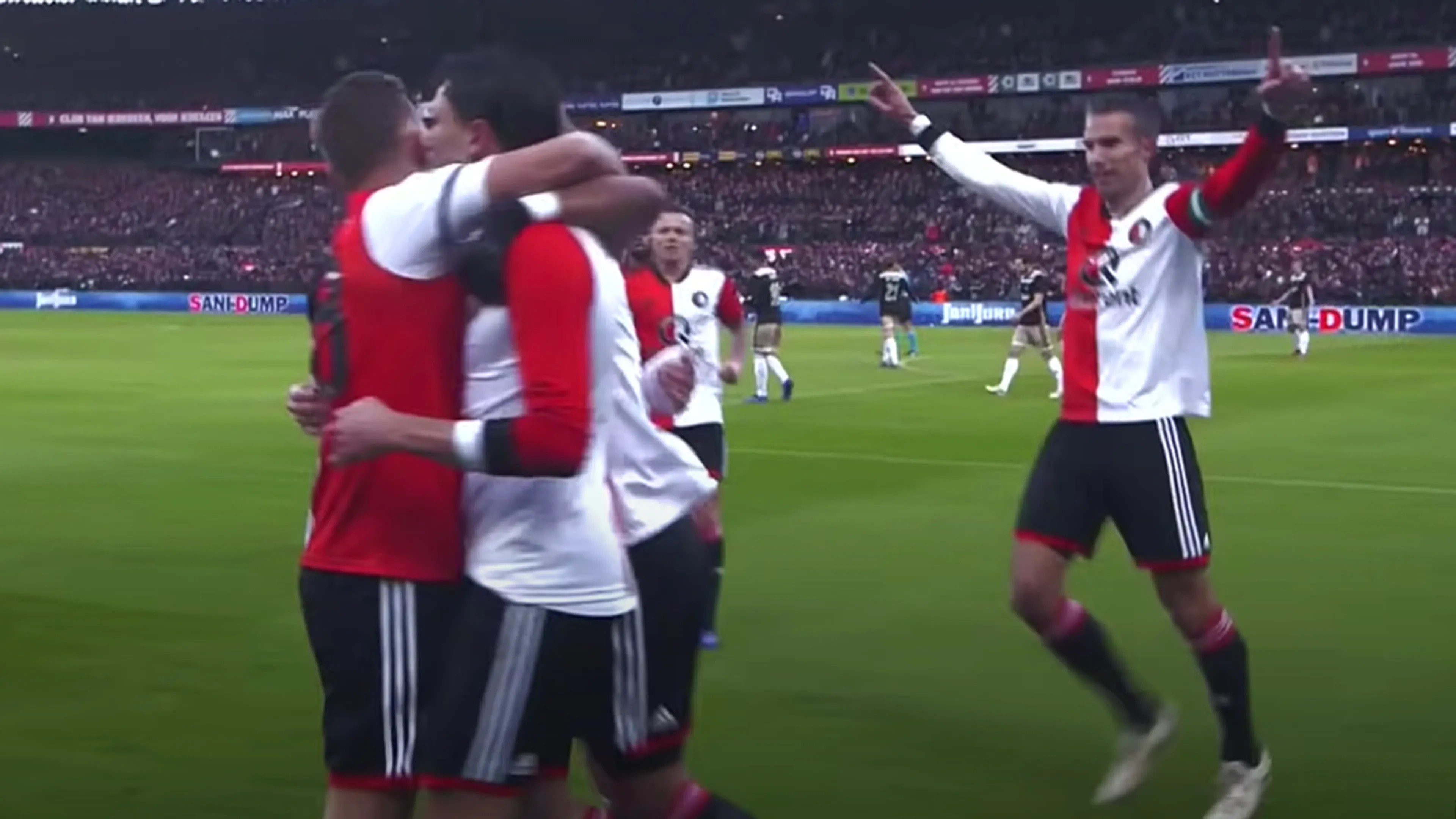 THROWBACK: Feyenoord vernedert Ajax met 6-2 in Klassieker