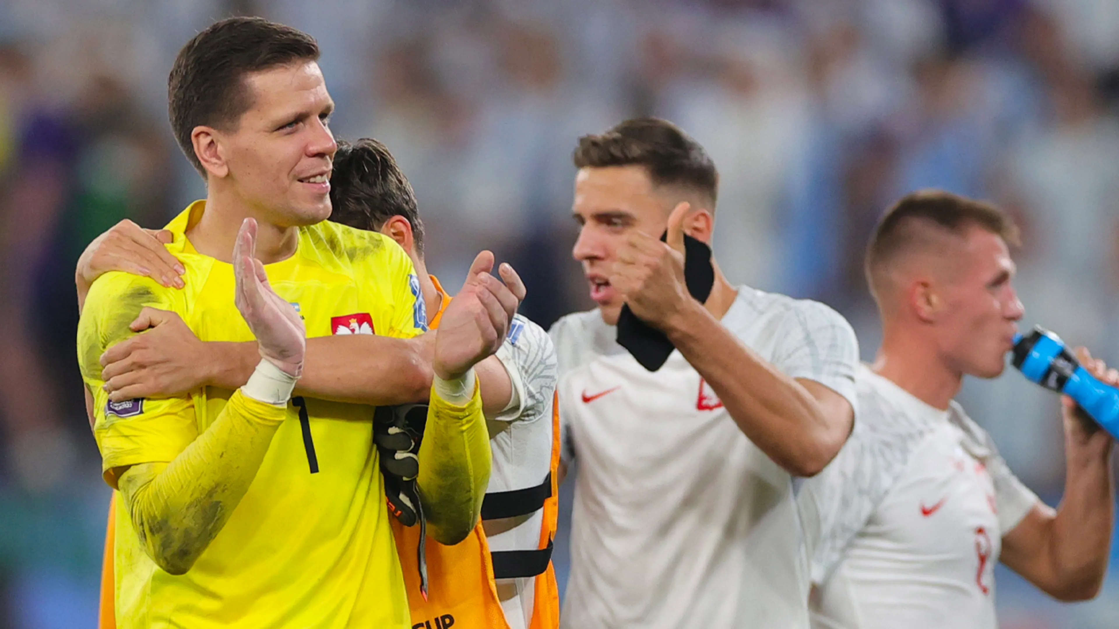 Szczesny verliest weddenschap met Messi door VAR-ingreep Van Boekel