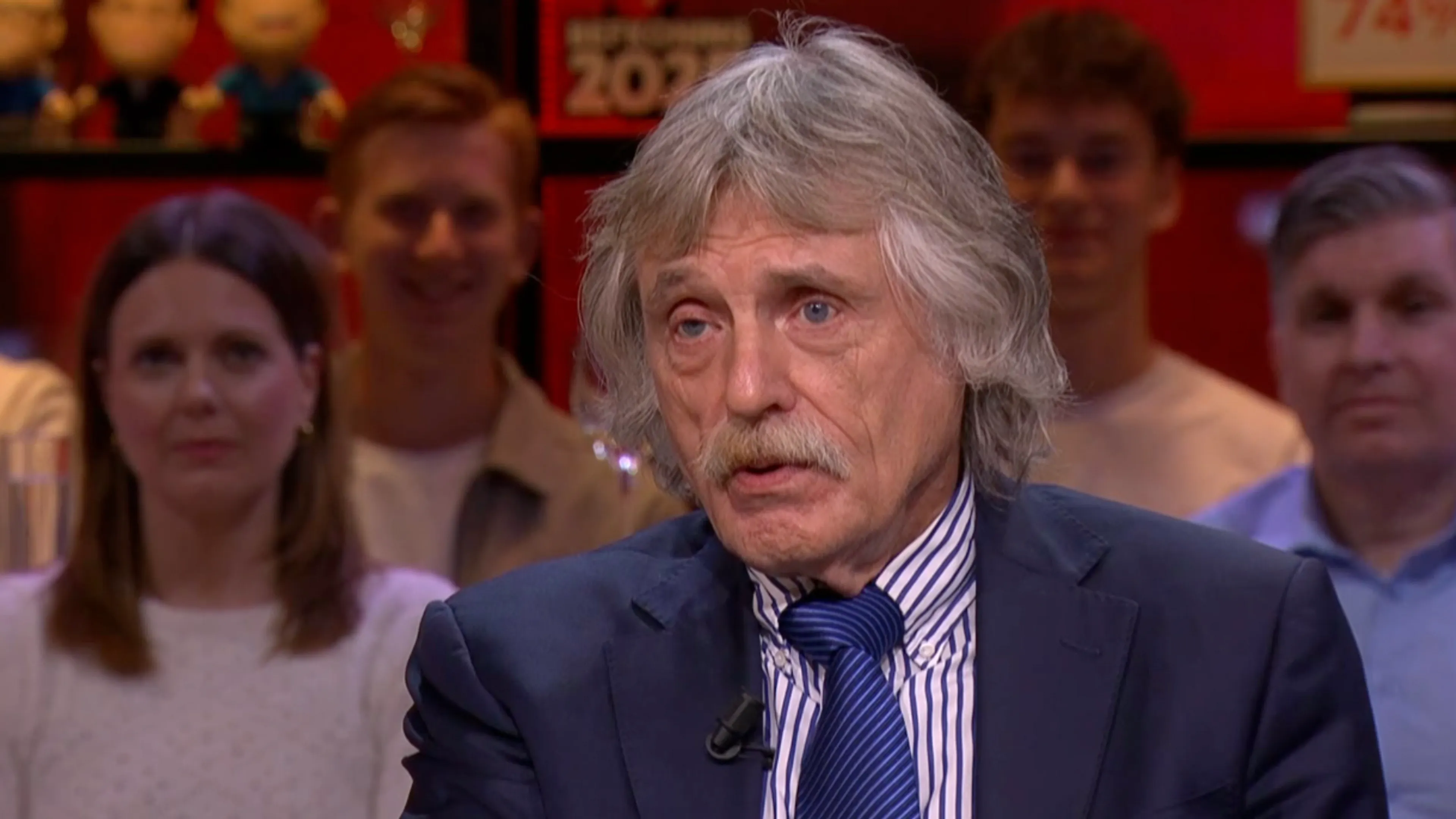 Johan Derksen: 'Ik ben zó boos dat ik steeds gepasseerd ben, dat het nu niet meer hoeft!'