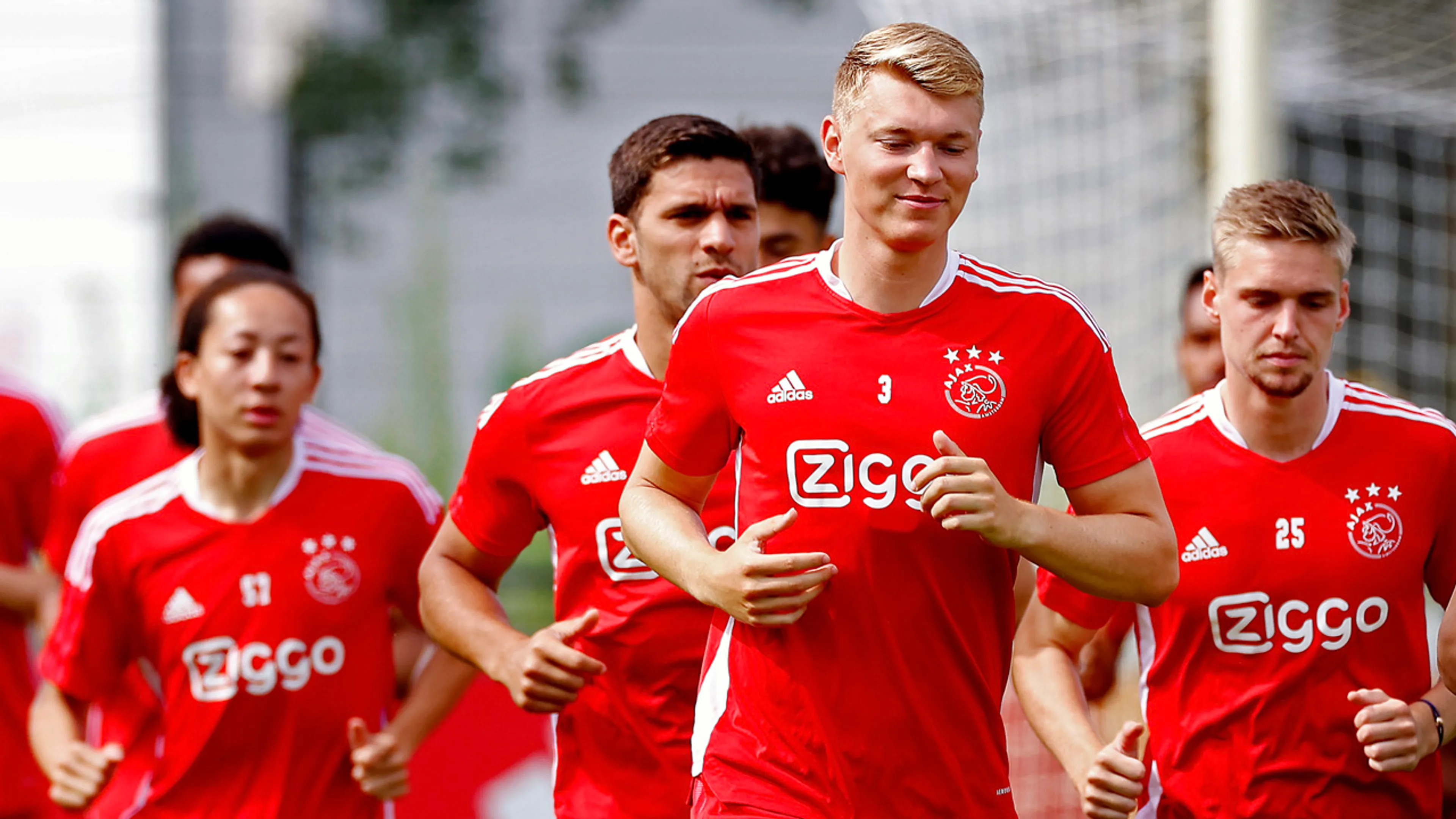 'Ondanks dat ik weinig speel, realiseer ik me bij wat voor topclub ik zit'