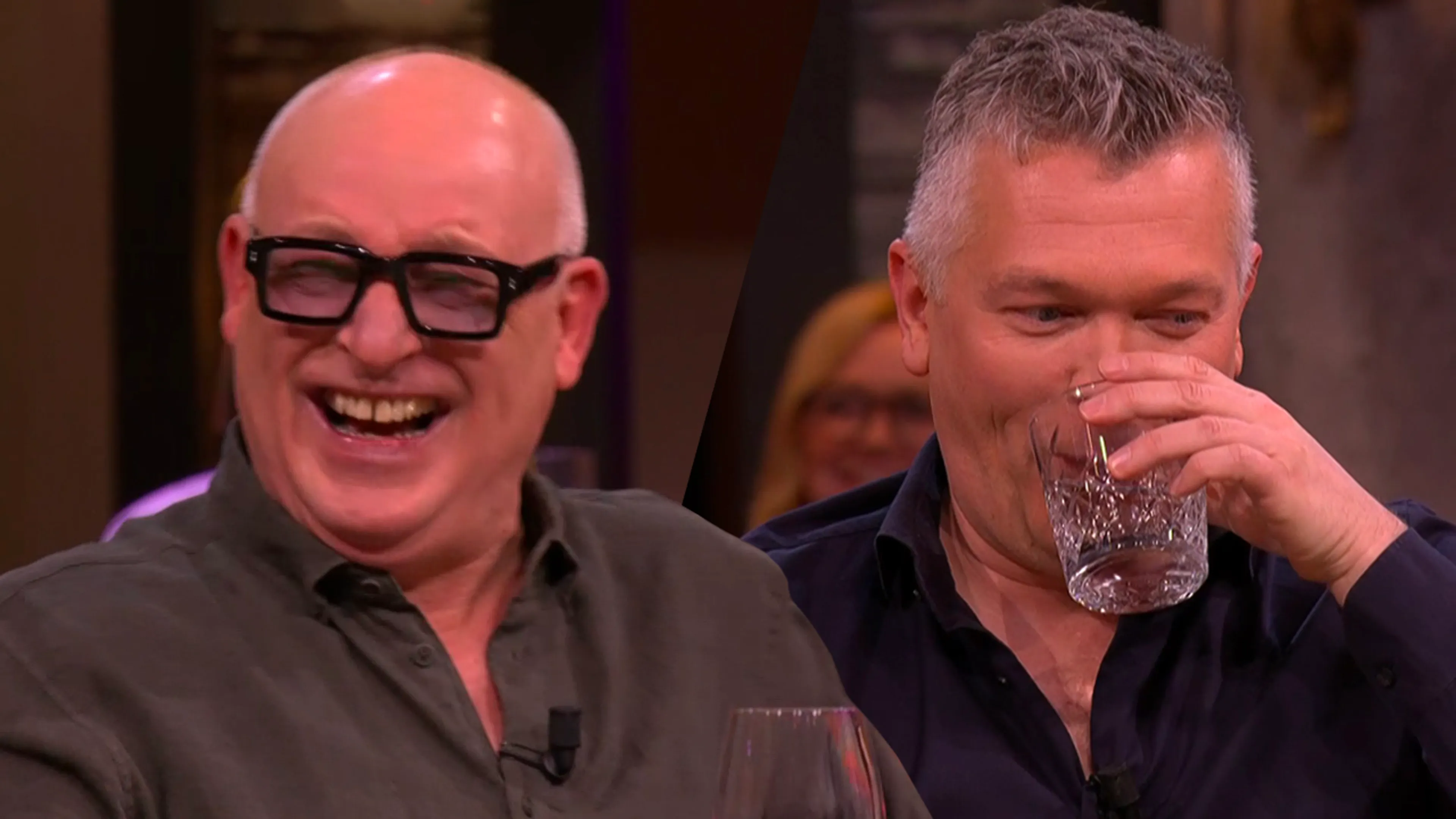 Wouter de Winther houdt zich afzijdig tijdens ordinair gesprek: 'Neem nog maar een glaasje water!'