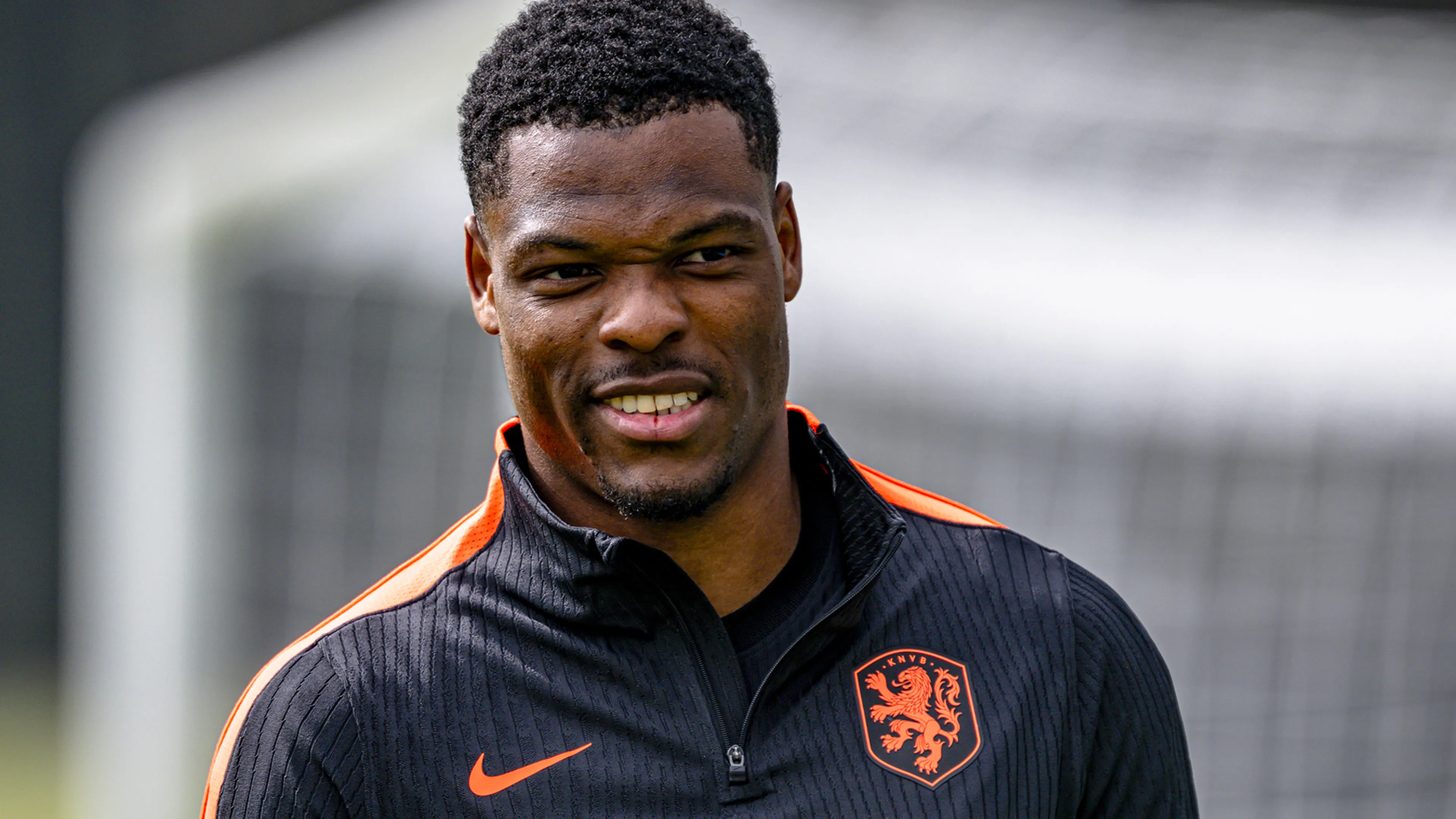 Droomtransfer in de maak: Denzel Dumfries naar Real Madrid