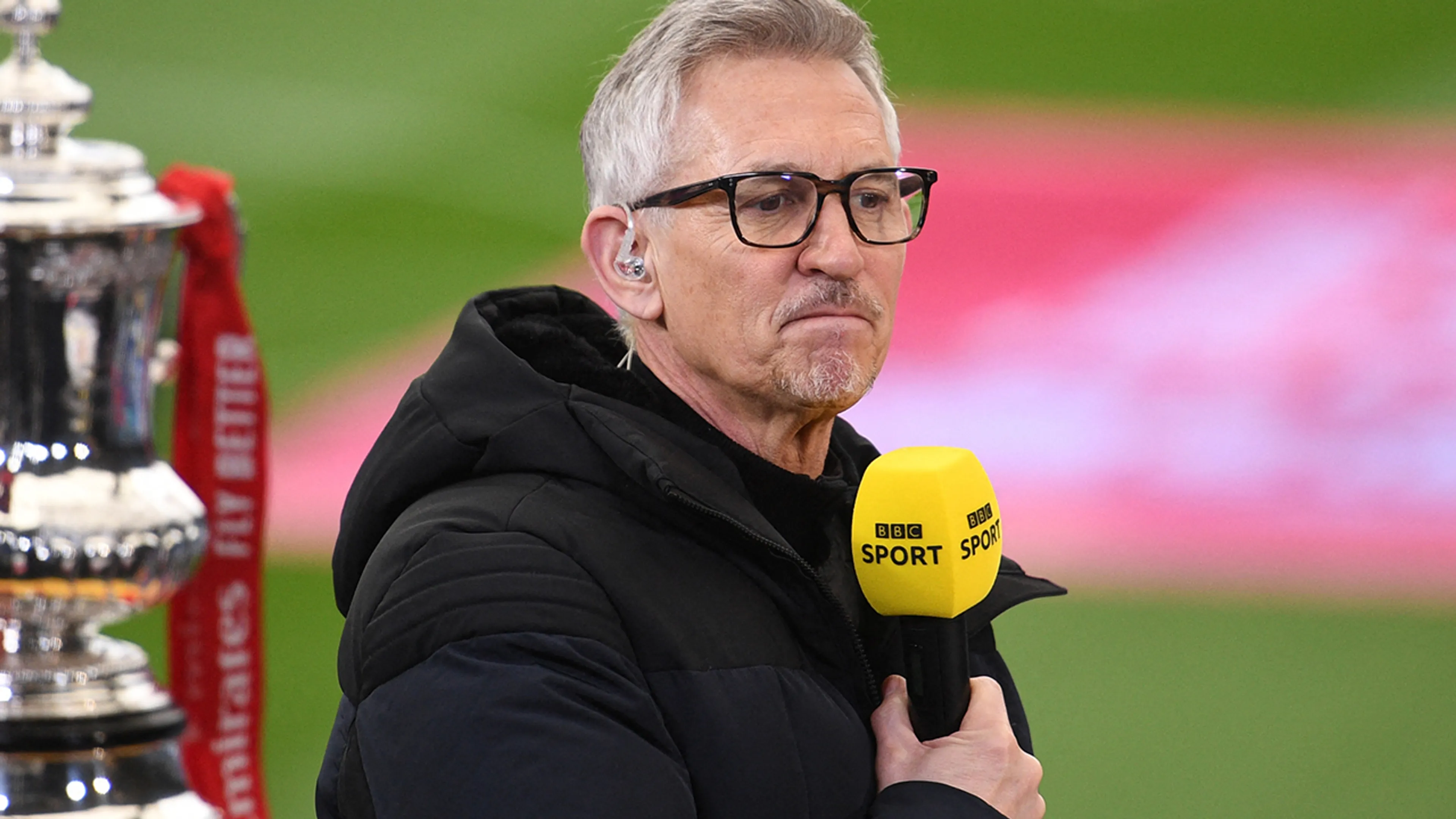 Bizar: dit verdient voetballegende Gary Lineker als presentator